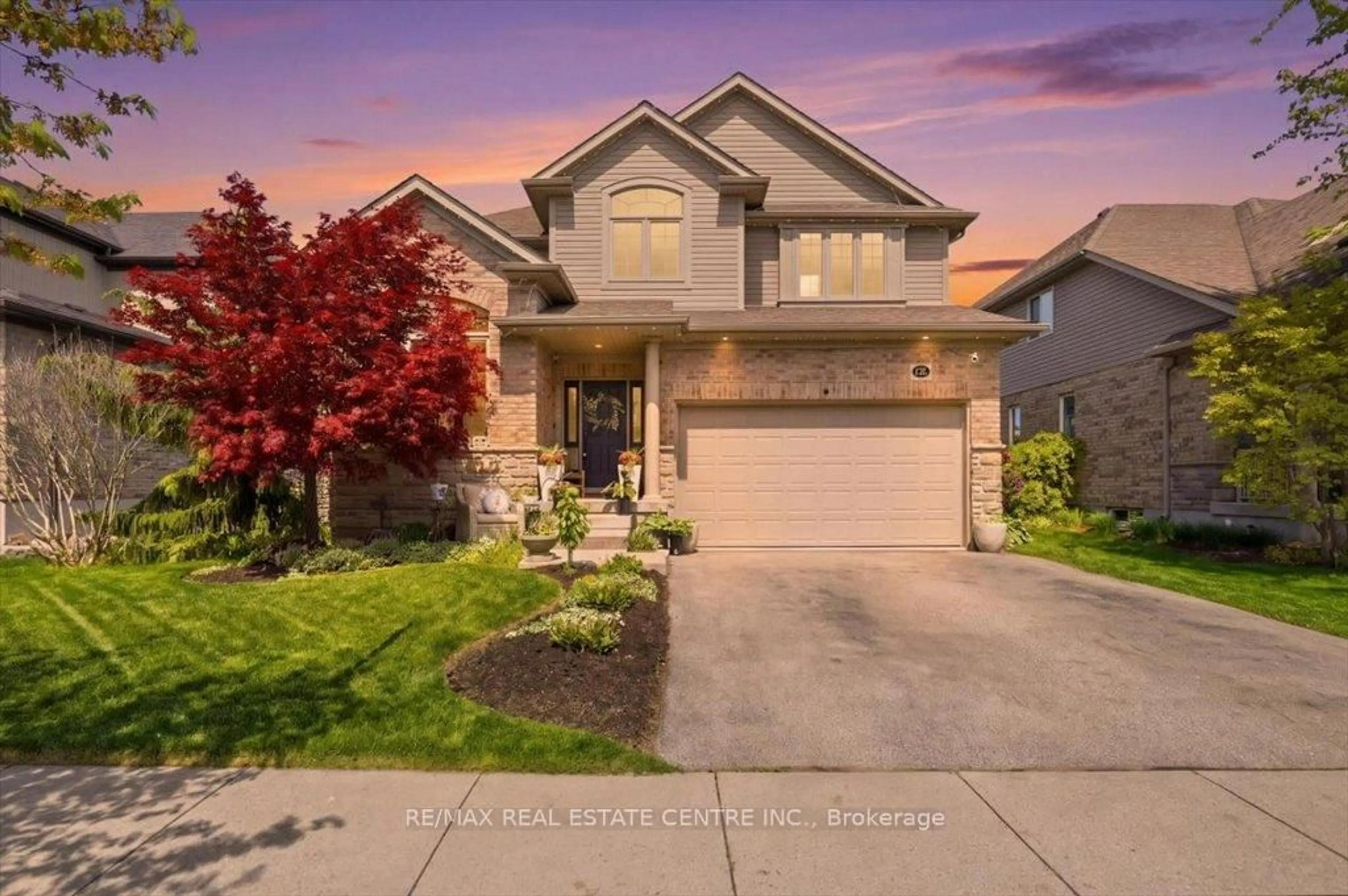 Unknown for 126 Goldschmidt Cres, Wilmot Ontario N3A 4R6