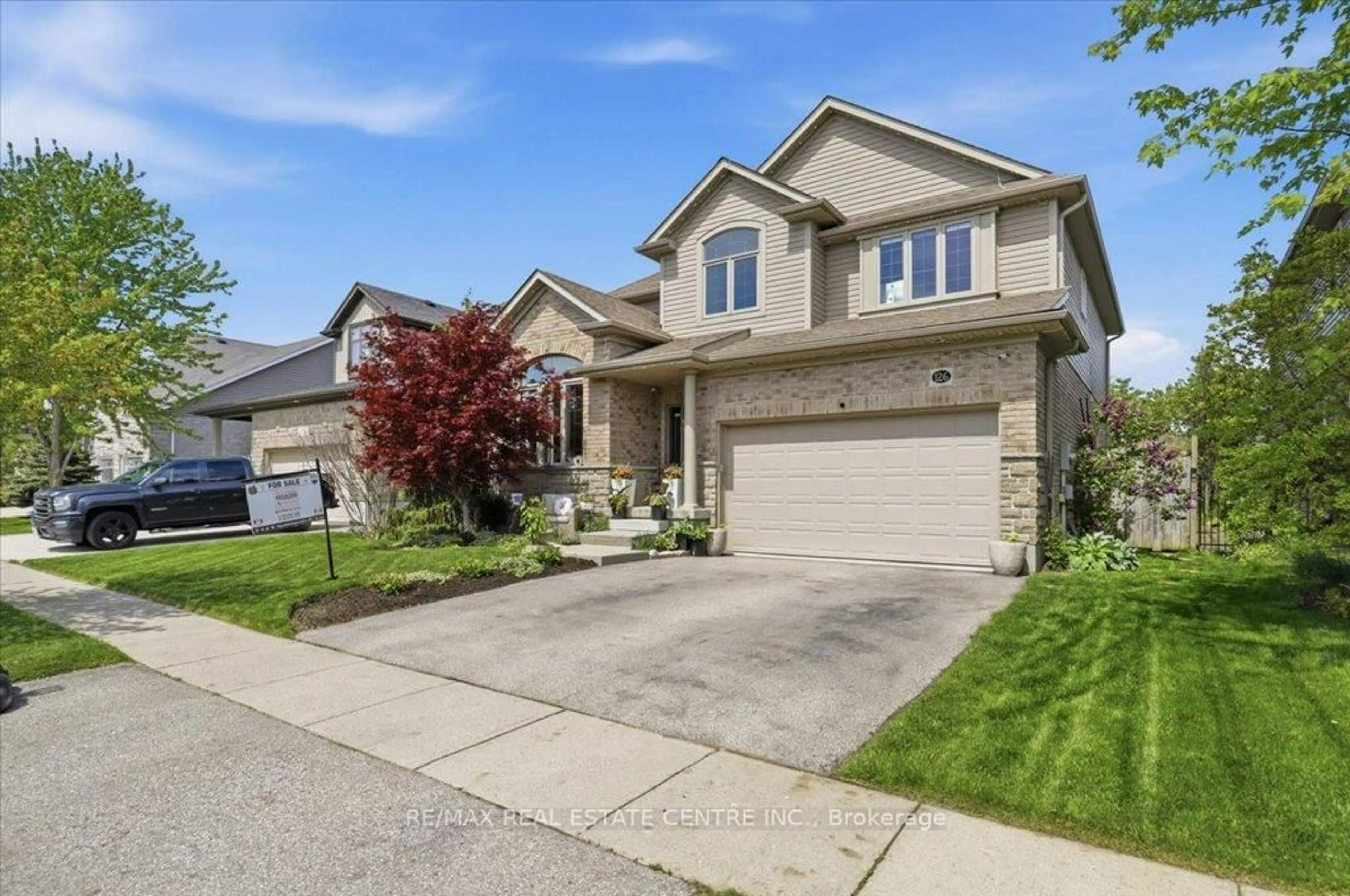 Unknown for 126 Goldschmidt Cres, Wilmot Ontario N3A 4R6