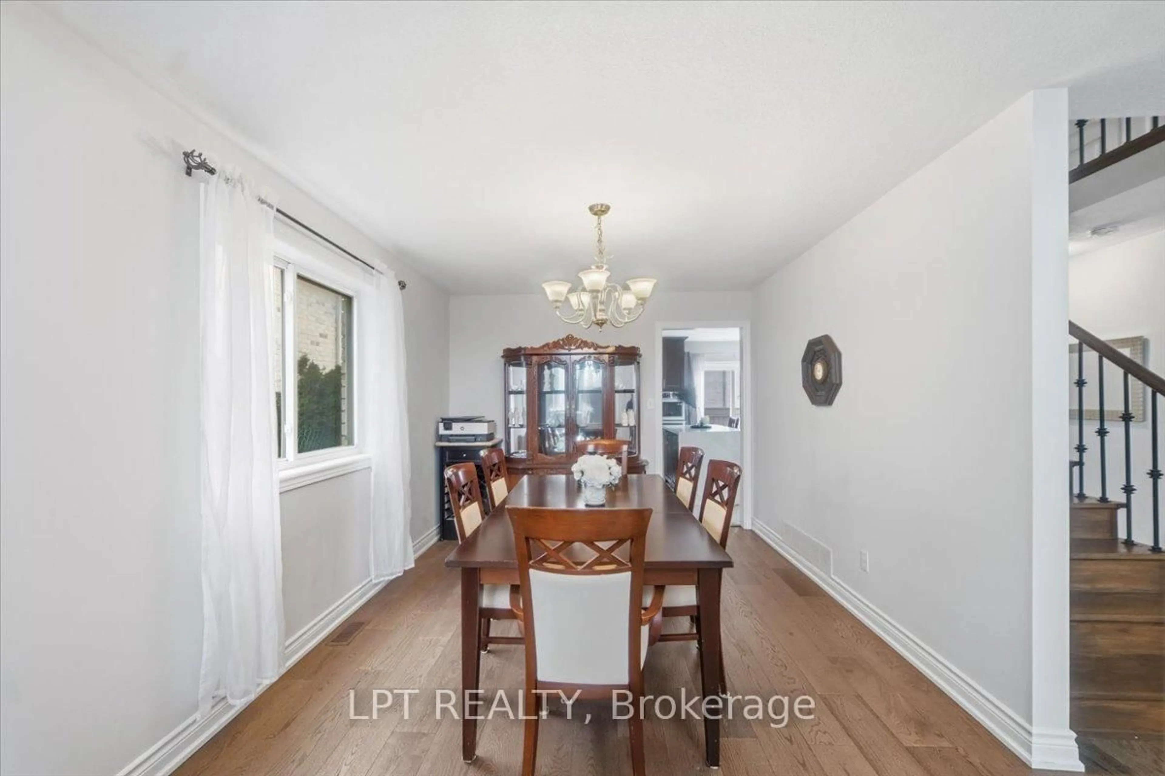 Dining room, wood/laminate floor for 48 Nashville Circ, Hamilton Ontario L8G 5H2