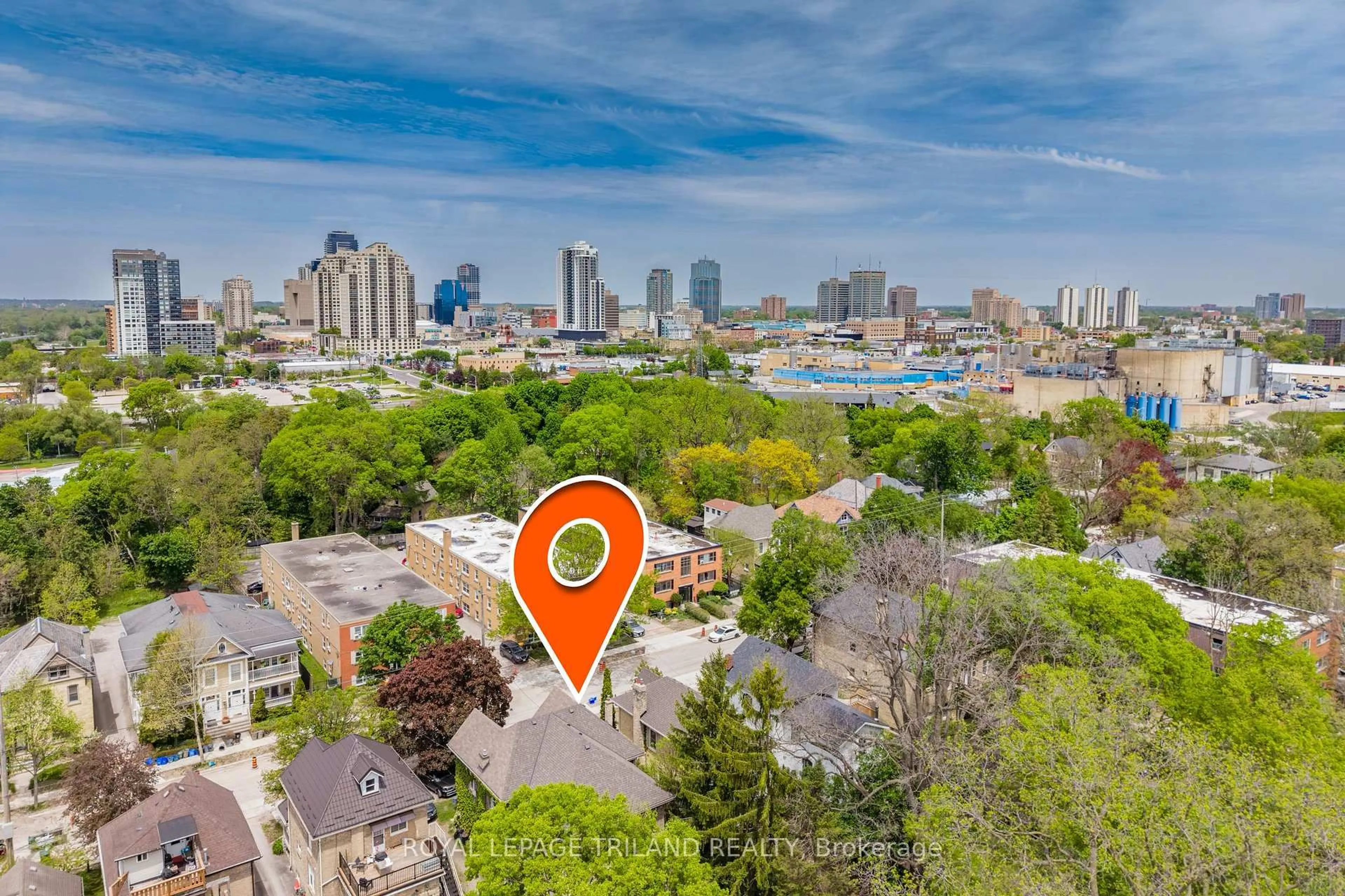 A pic from outside/outdoor area/front of a property/back of a property/a pic from drone, city buildings view from balcony for 34 Craig St, London South Ontario N6C 1E8