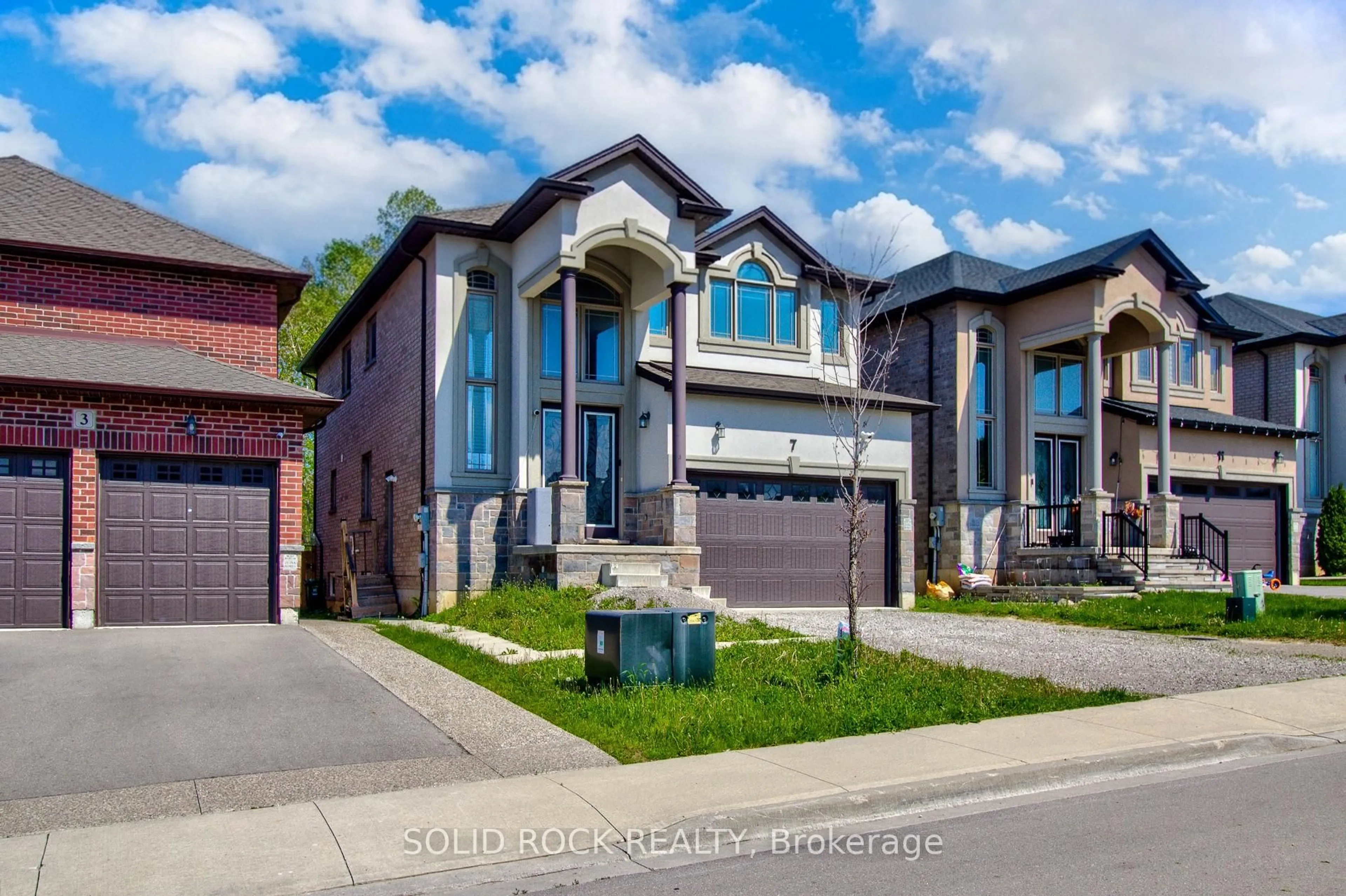 Home with brick exterior material, street for 7 Chardonnay St, Hamilton Ontario L8G 0B5
