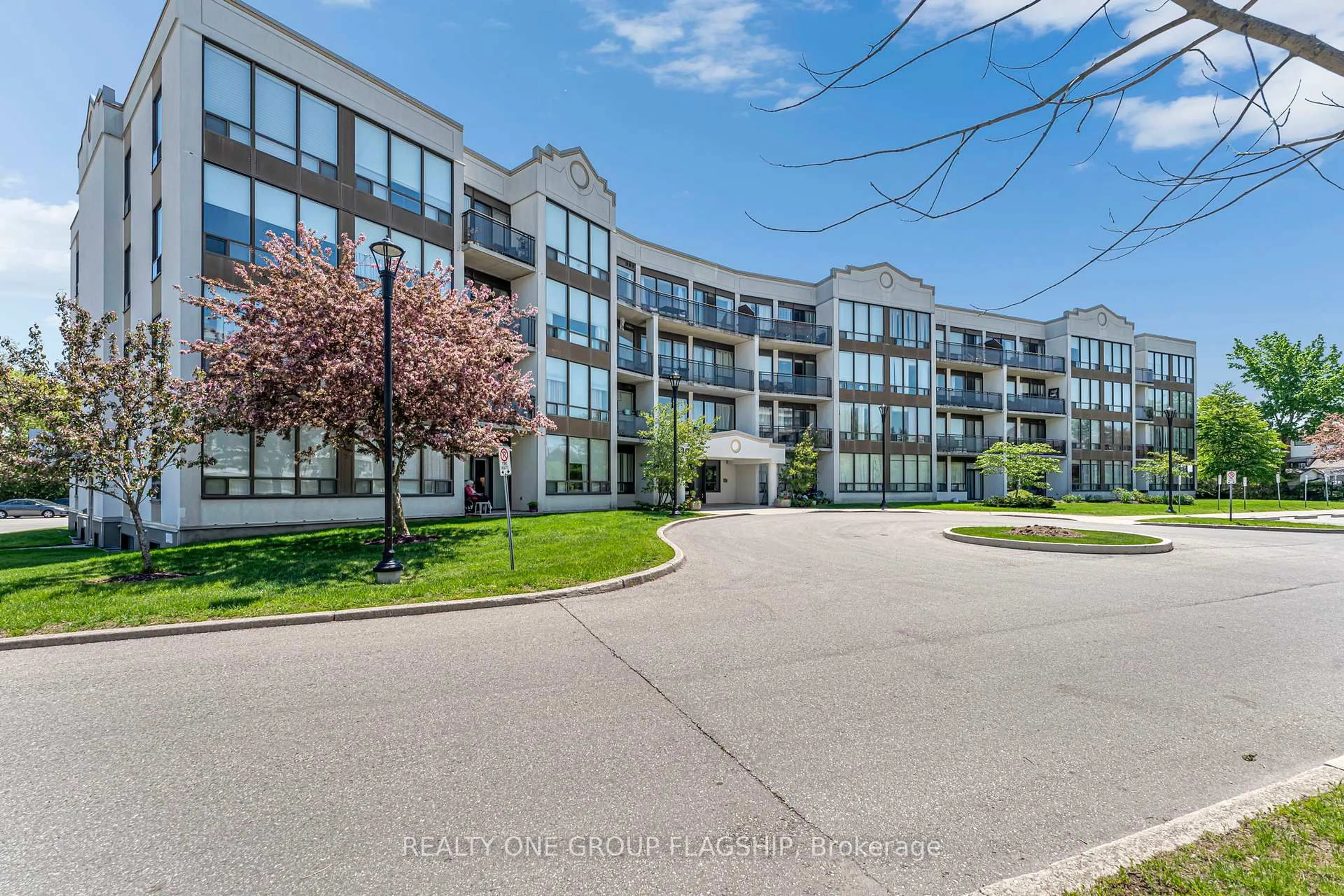Patio, unknown for 105 Bagot St #410, Guelph Ontario N1H 8H4