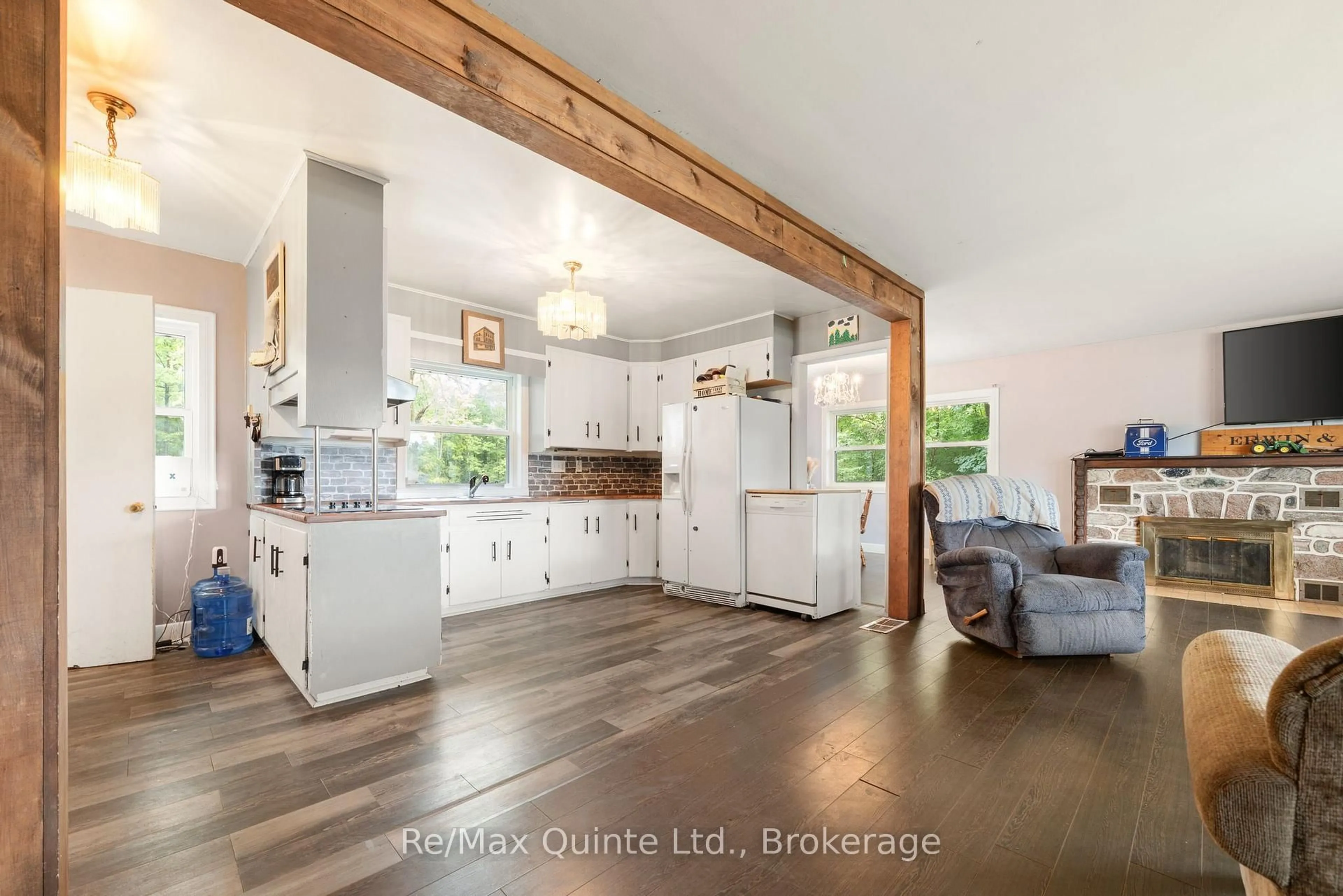 Open concept kitchen, unknown for 14184 Highway 62, Madoc Ontario K0K 2K0
