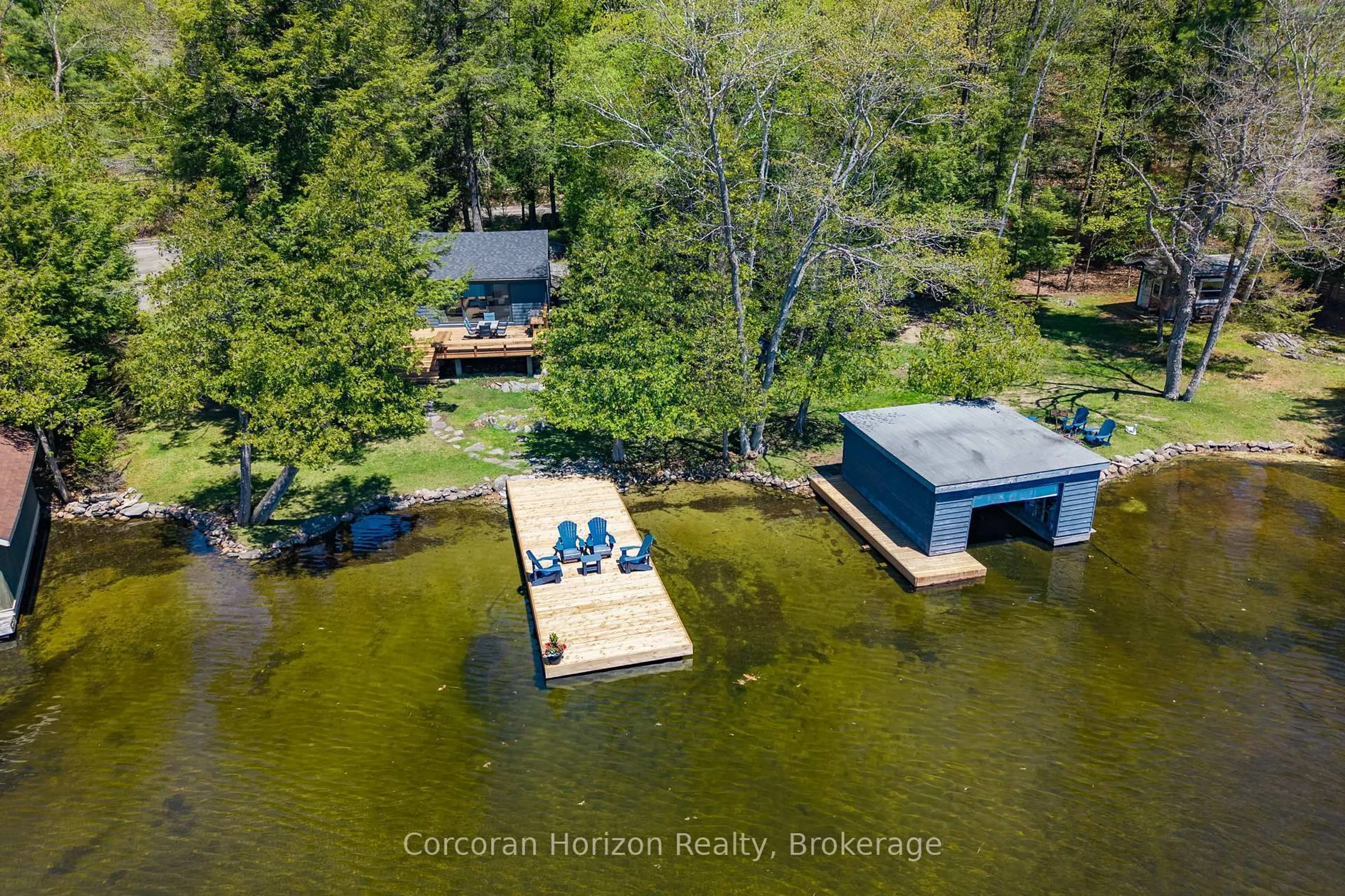 A pic from outside/outdoor area/front of a property/back of a property/a pic from drone, water/lake/river/ocean view for 1050 Fair-Lee Park Rd, Muskoka Lakes Ontario P0B 1G0