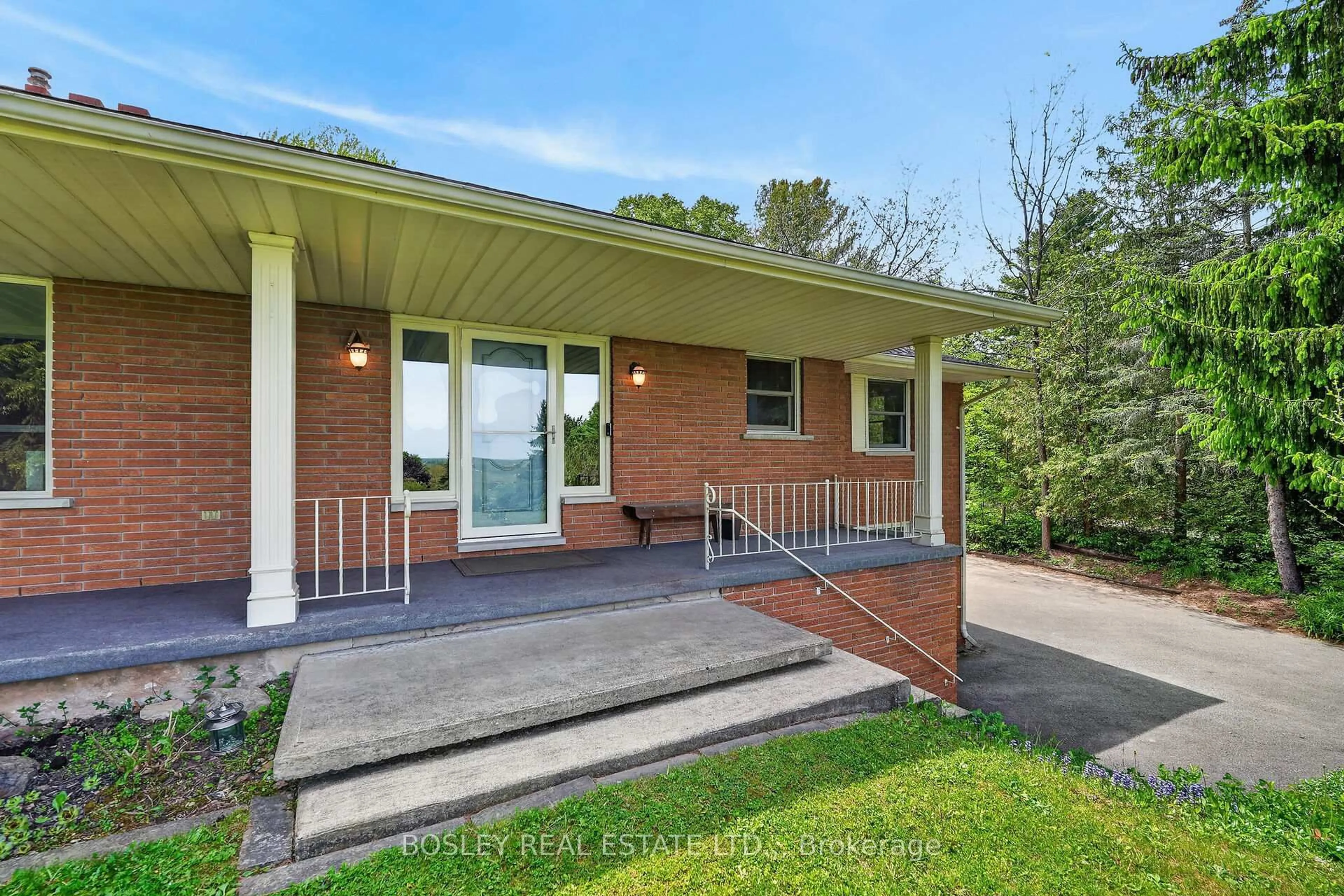 Home with brick exterior material, street for 12 Sheppard Cres, Niagara-on-the-Lake Ontario L0S 1J0
