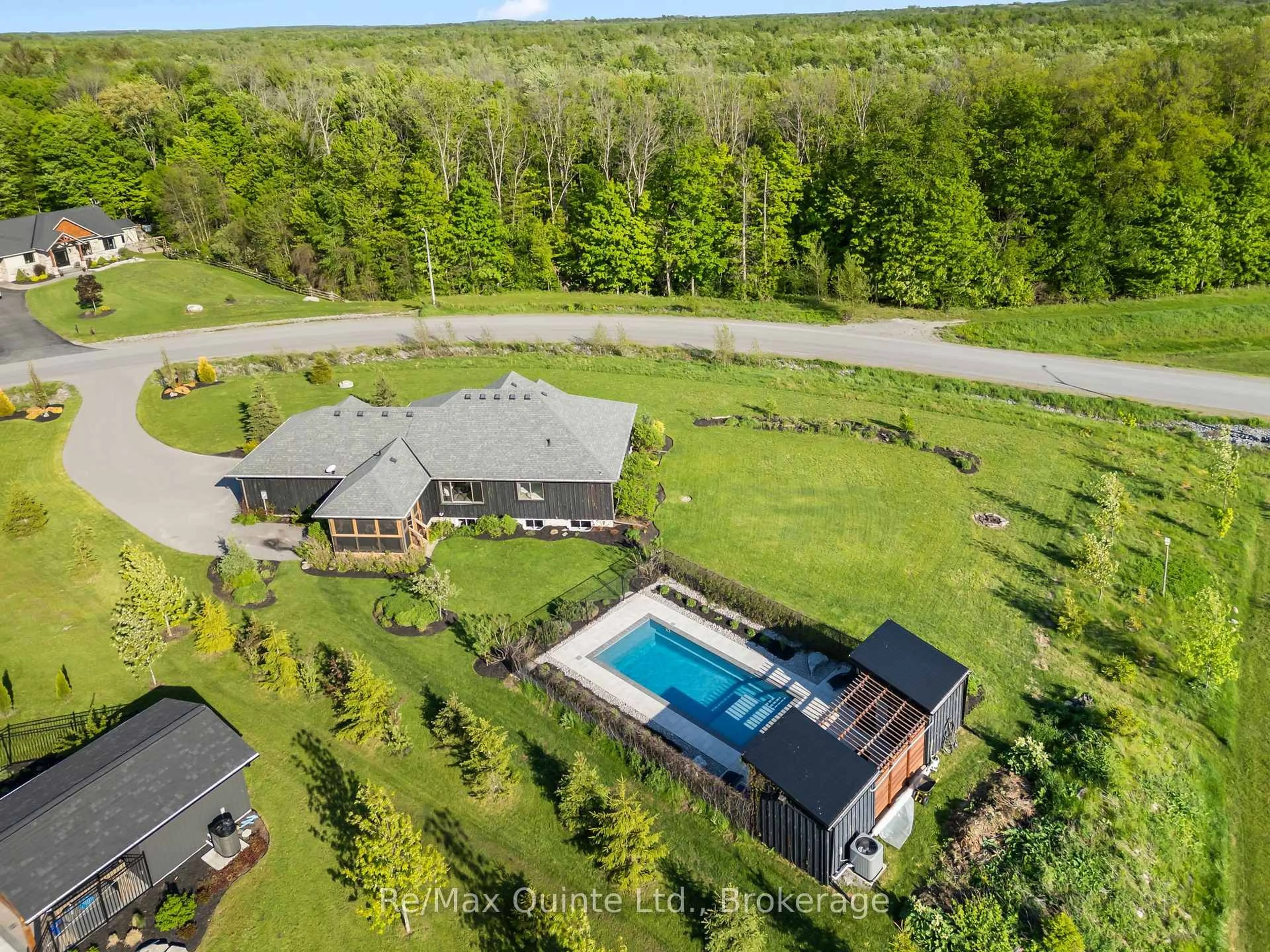 A pic from outside/outdoor area/front of a property/back of a property/a pic from drone, water/lake/river/ocean view for 68 Hiddenvalley Dr, Belleville Ontario K0K 2V0