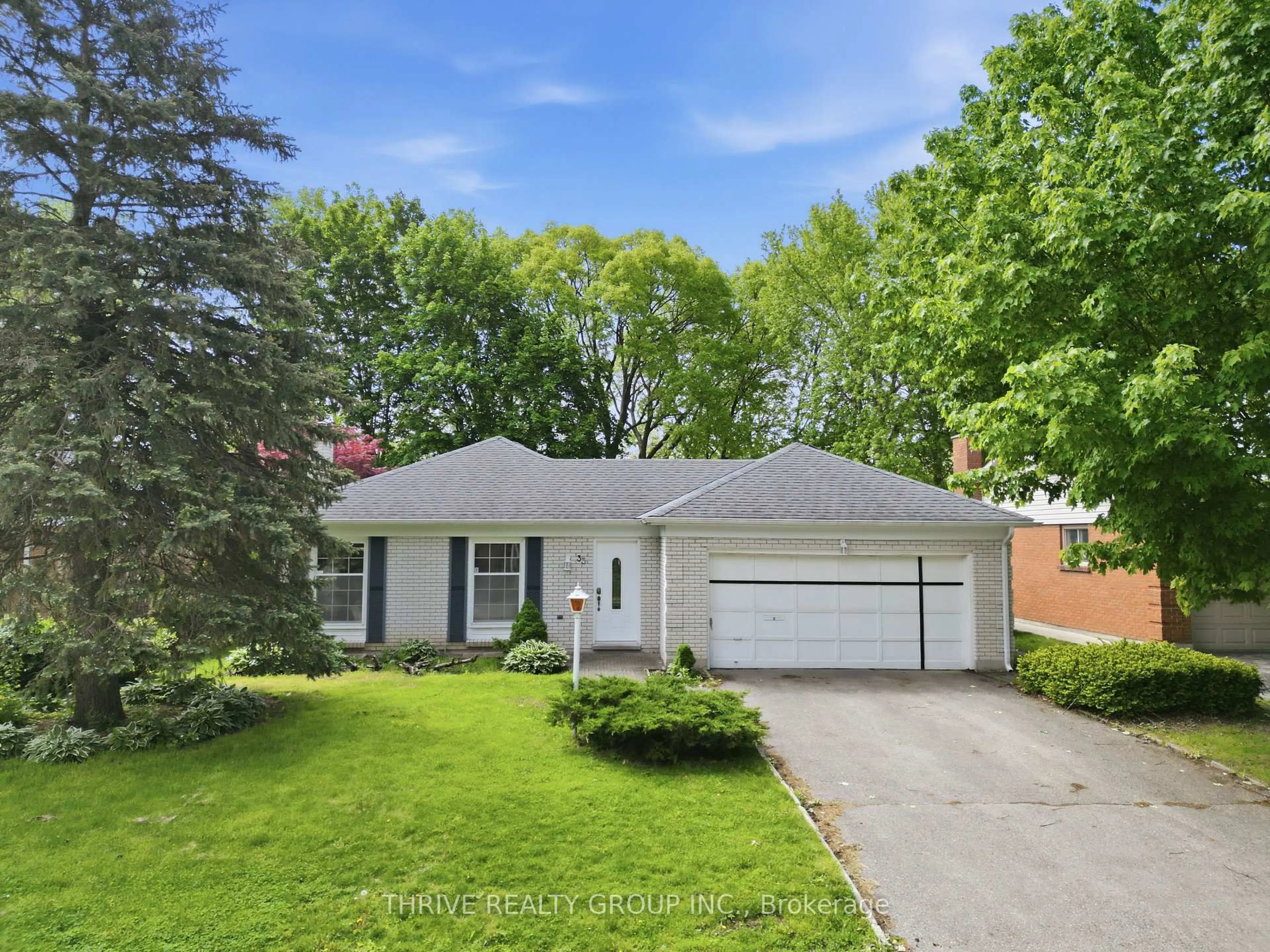 Home with brick exterior material, street for 33 Benson Cres, London North Ontario N5X 2B1