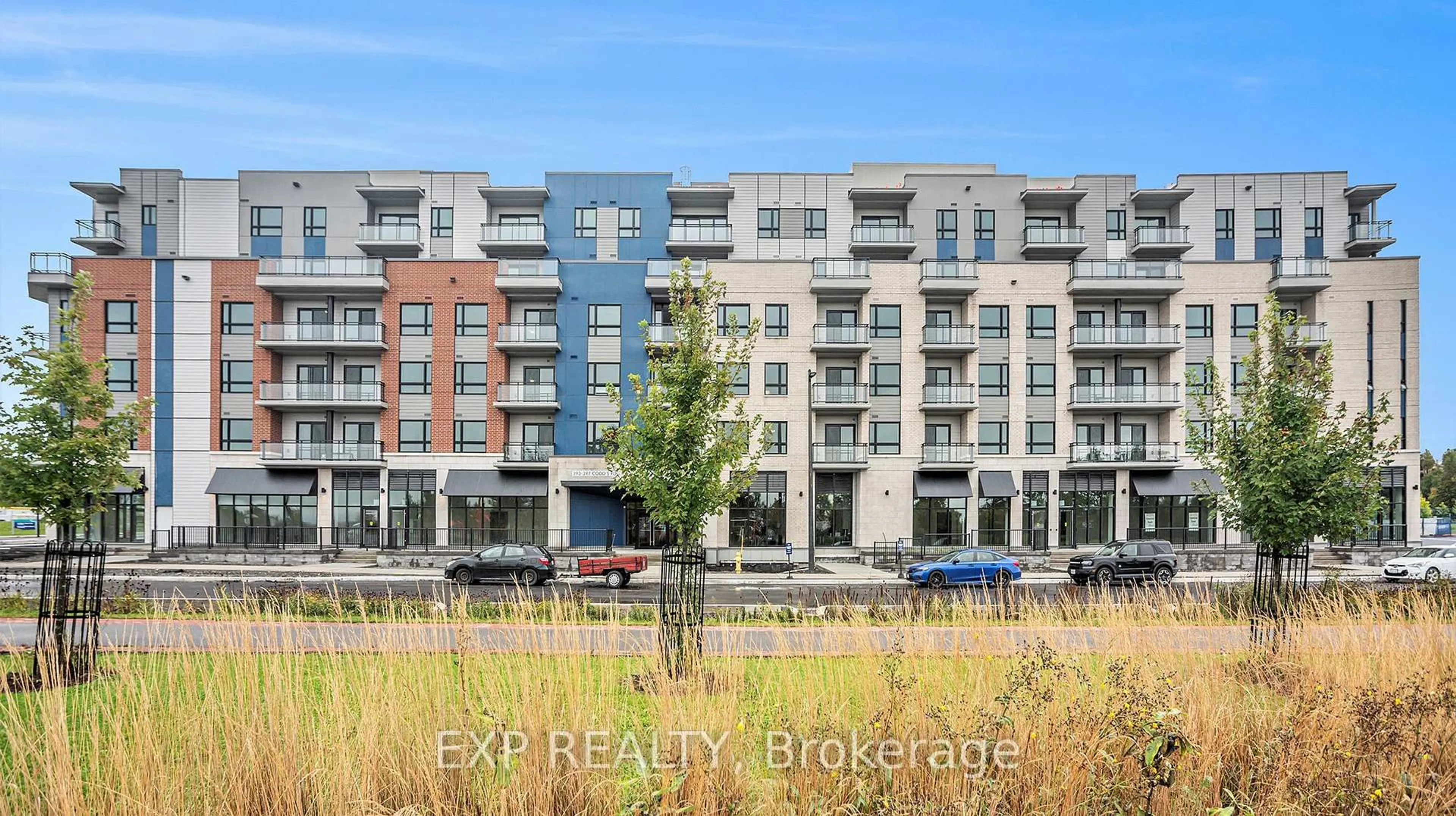 Blurry image for 1350 Hemlock Rd #502, Ottawa Ontario K1K 5C2