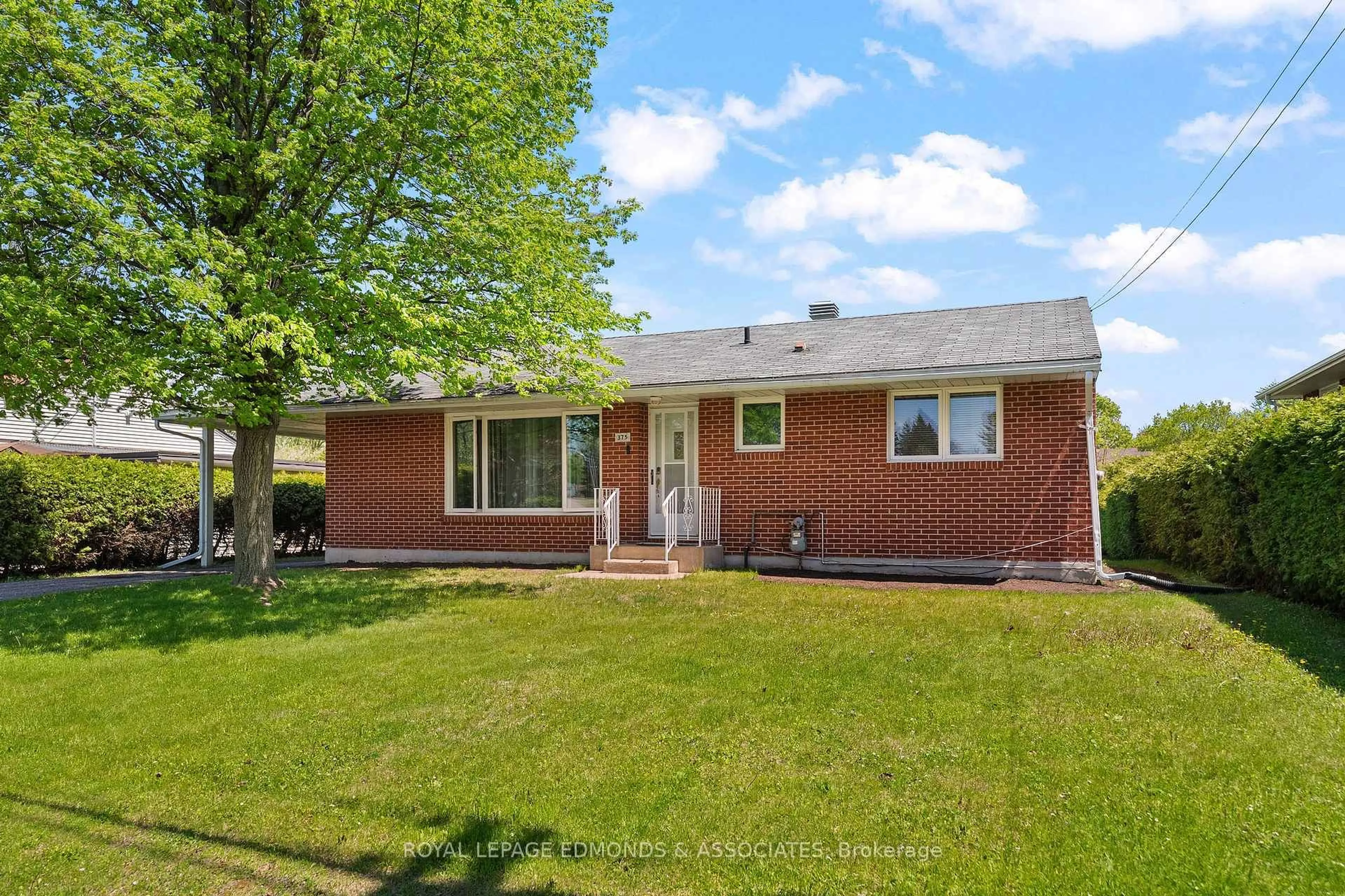 Home with brick exterior material, street for 375 Broadview Dr, Pembroke Ontario K8A 2A9