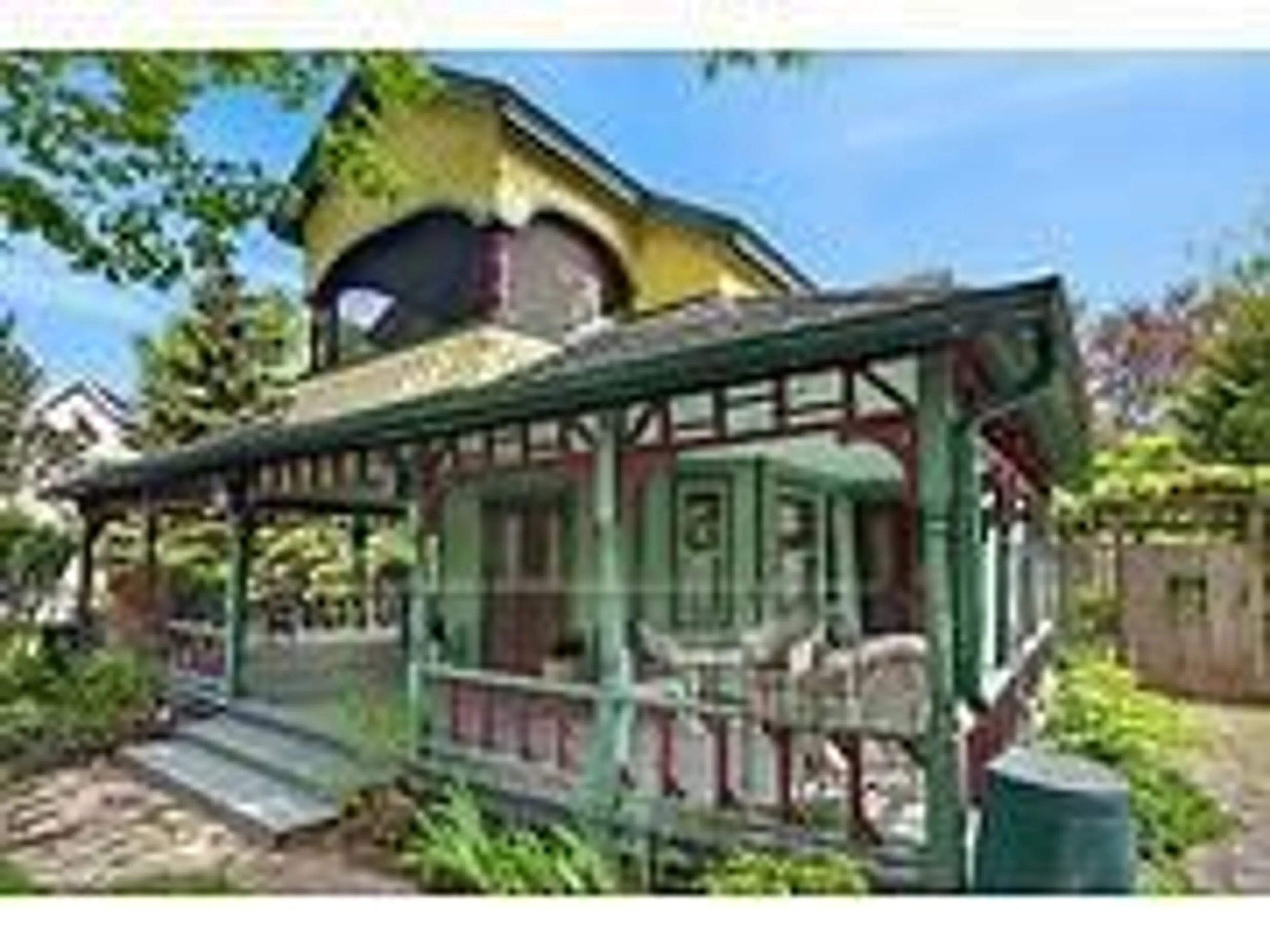 Patio, building for 23 Vincent Ave, Niagara-on-the-Lake Ontario L0S 0A1