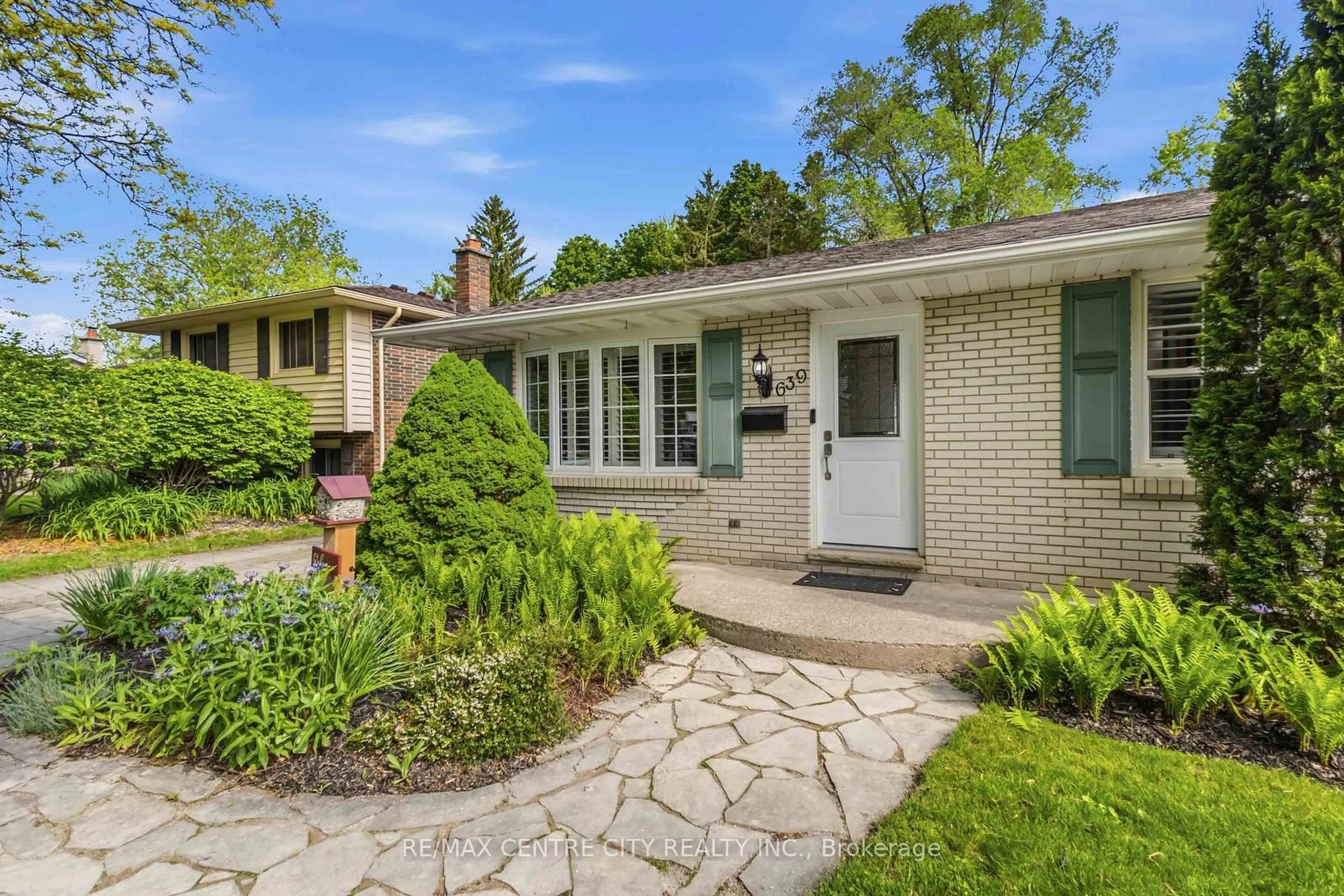 Home with brick exterior material, street for 639 Dunboyne Cres, London North Ontario N5X 1X9