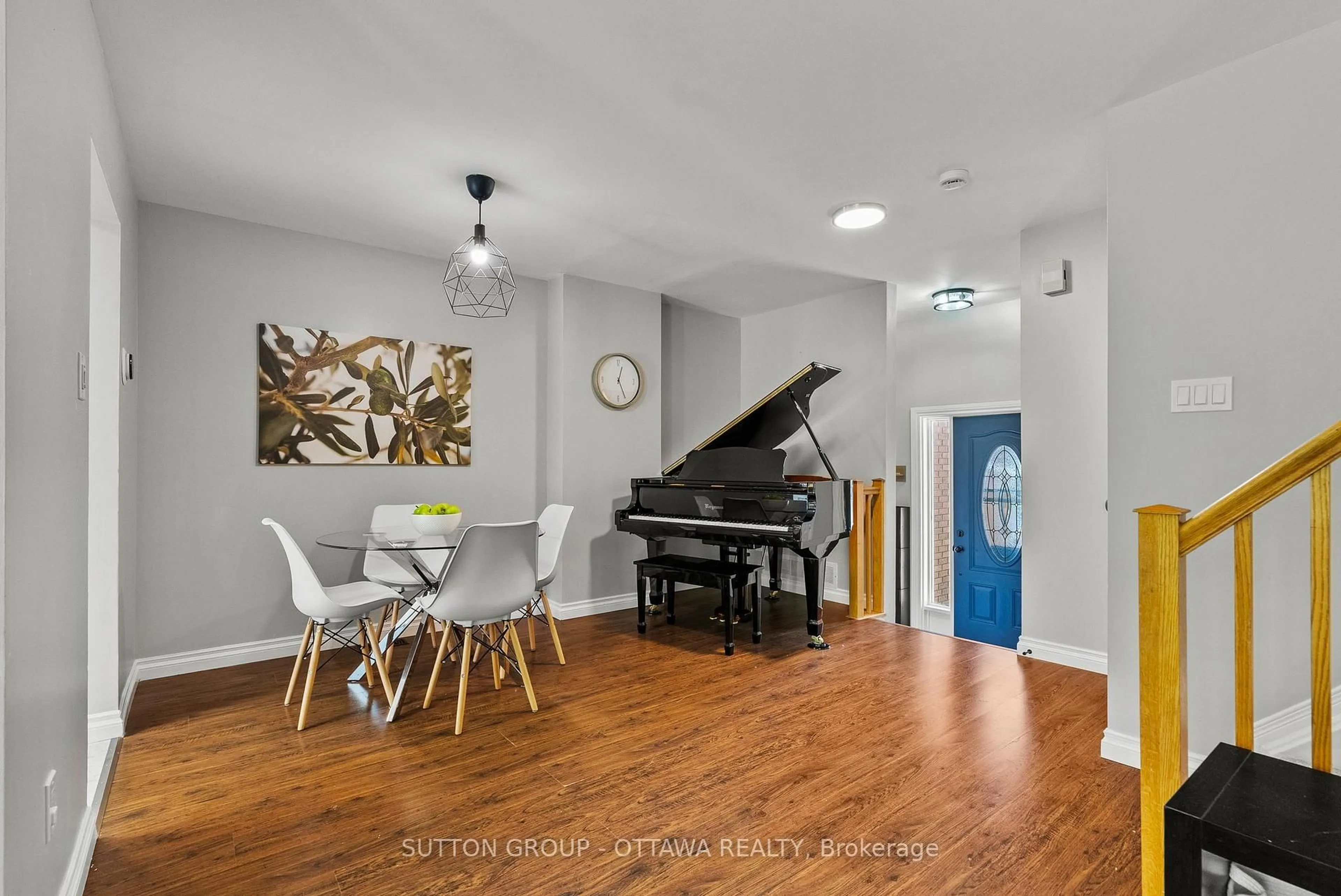 Dining room, unknown for 94 Piper Cres, Ottawa Ontario K2K 2S9