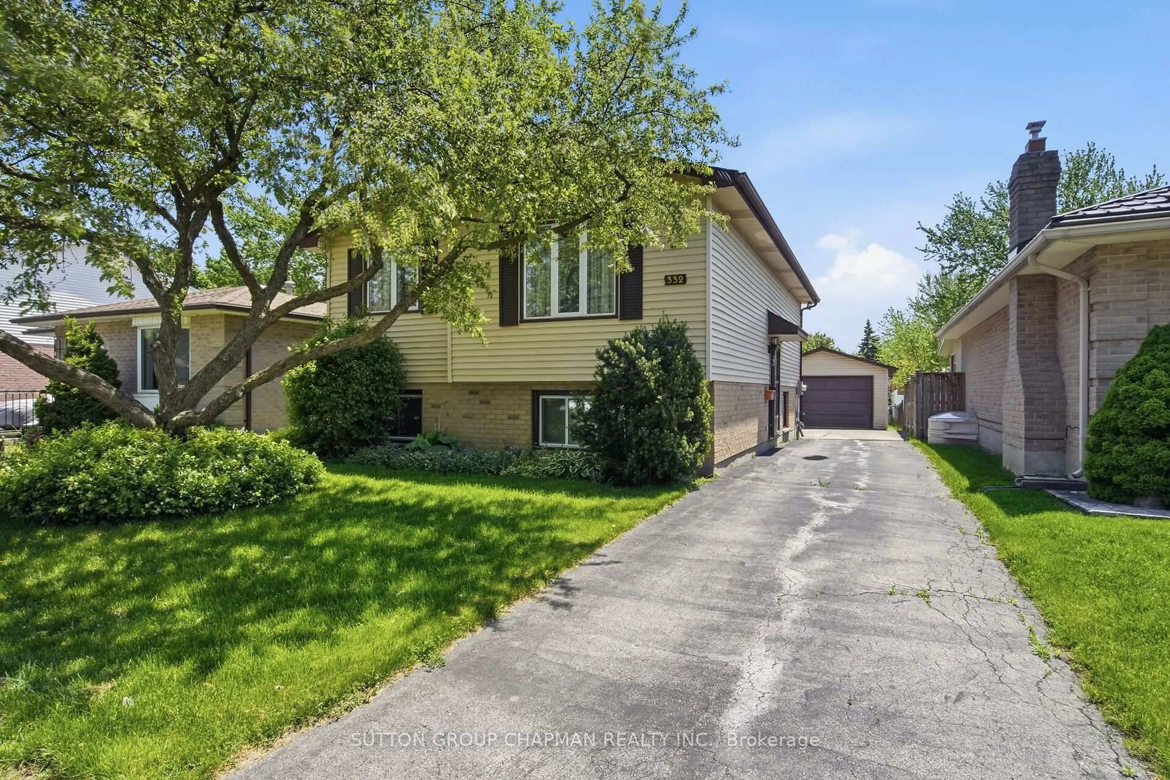 Unknown for 332 Ardsley Cres, London North Ontario N6G 3W7