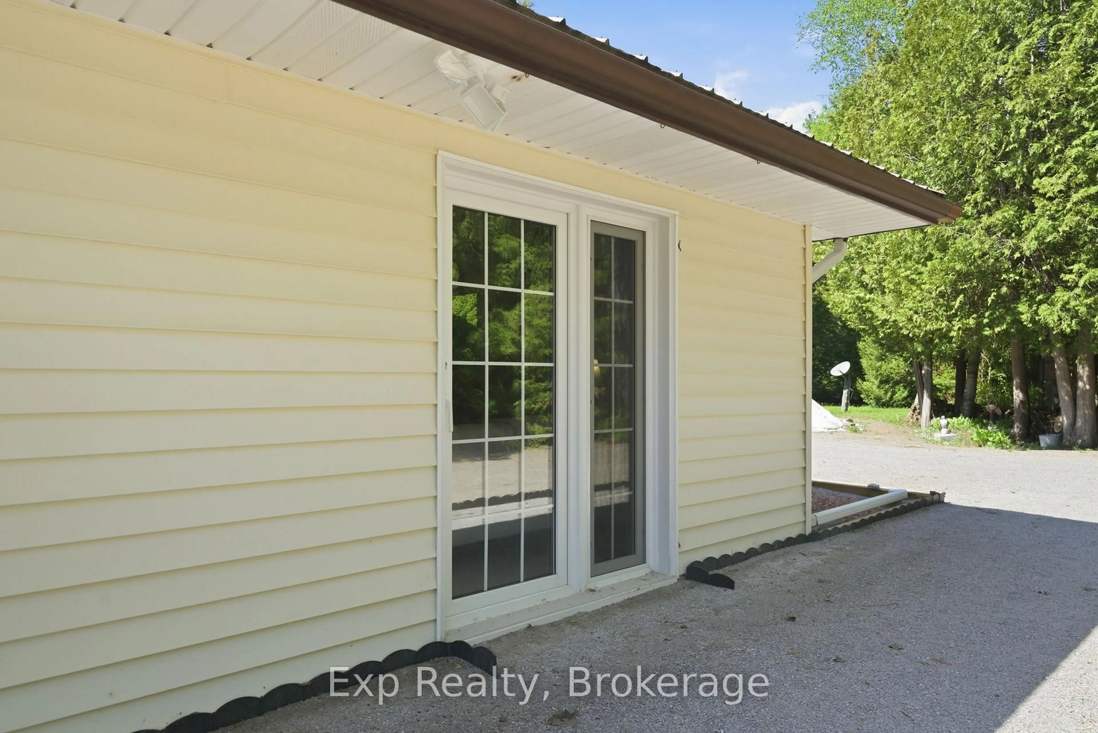 Unknown for 8227 Gilmour Rd, Port Hope Ontario L0A 1B0