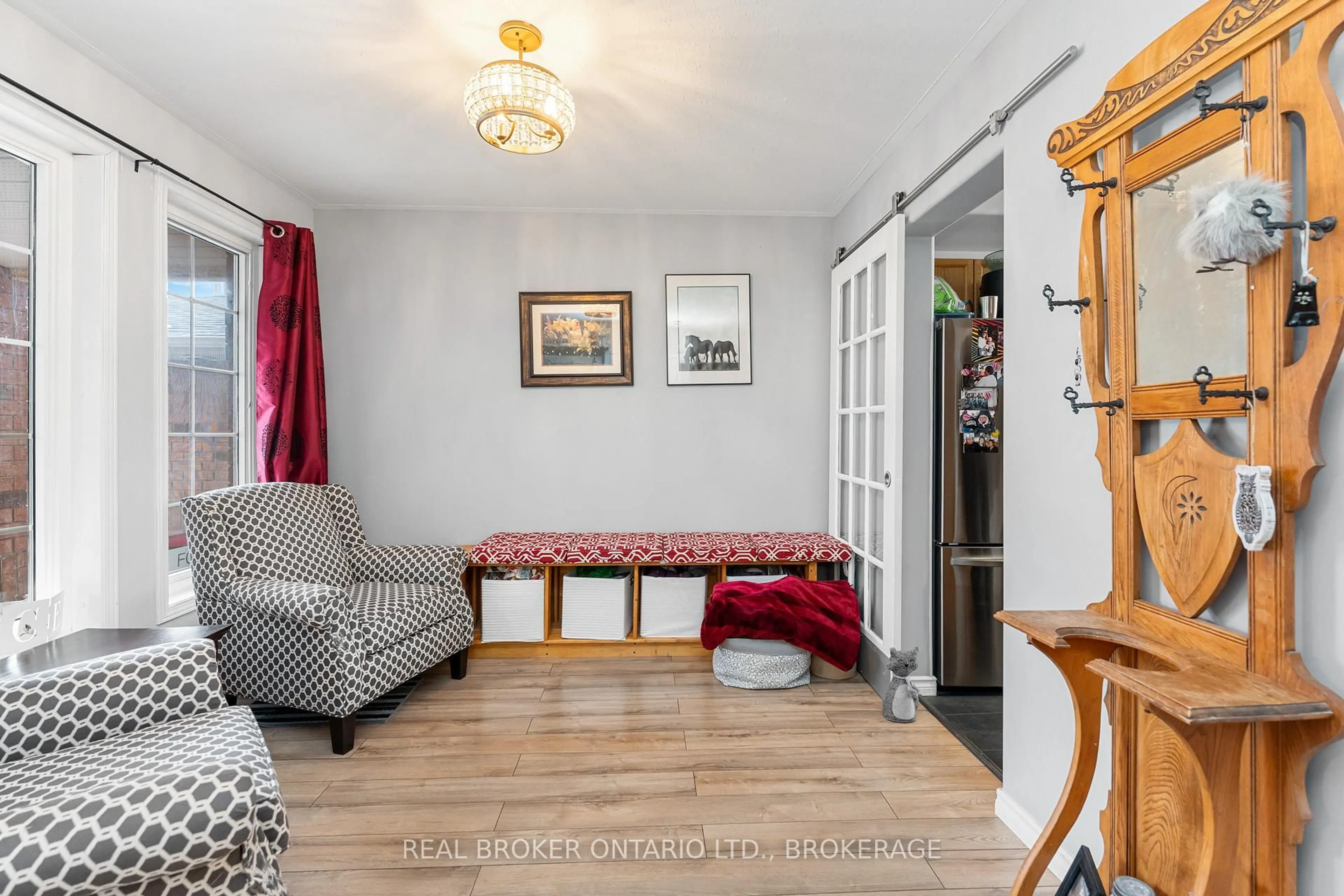 Living room with furniture, unknown for 264 Ellesmeer Ave, Kingston Ontario K7P 3C6