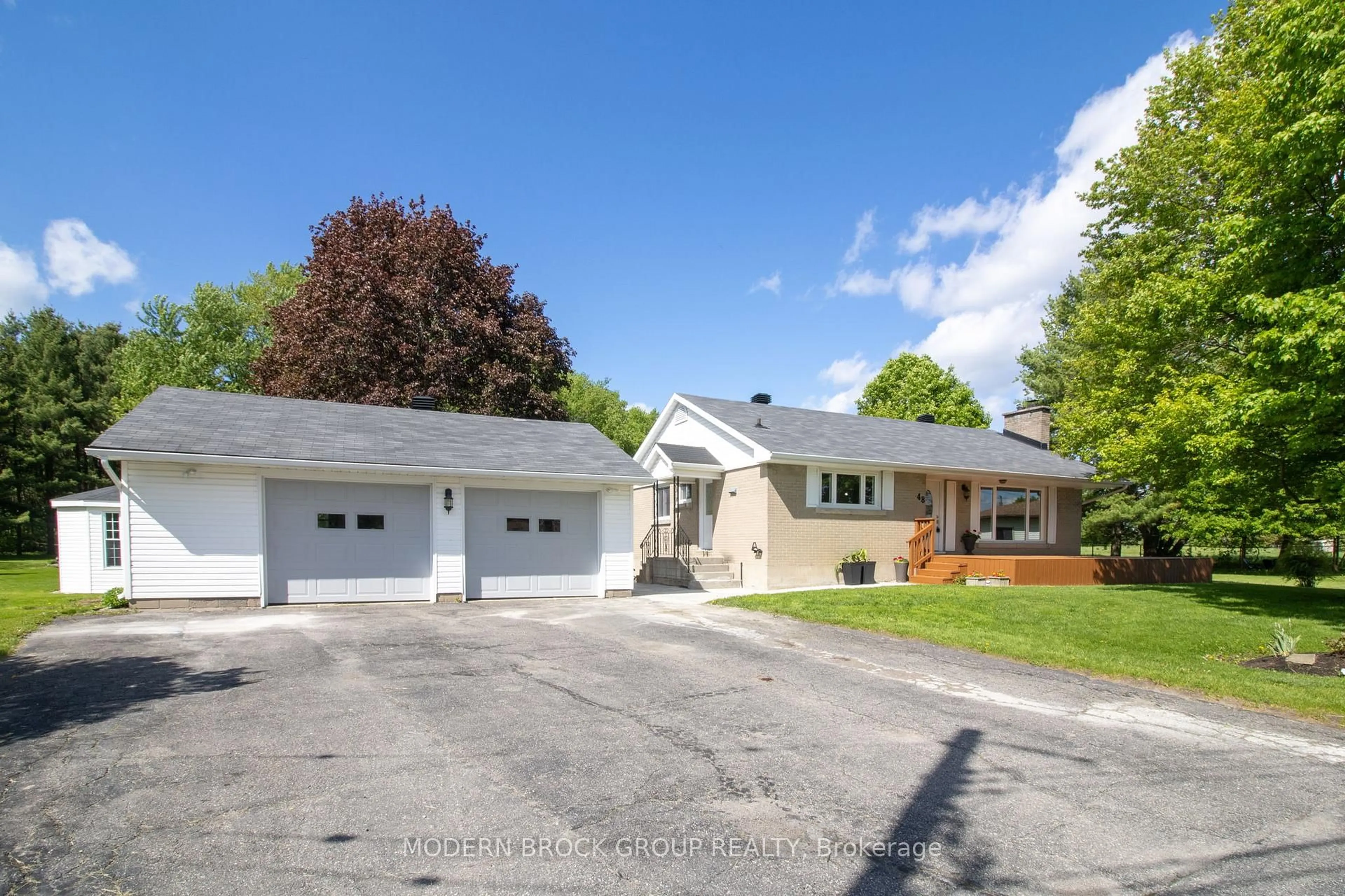 Home with vinyl exterior material, street for 48 Alta Vista Dr, Prescott Ontario K0E 1T0