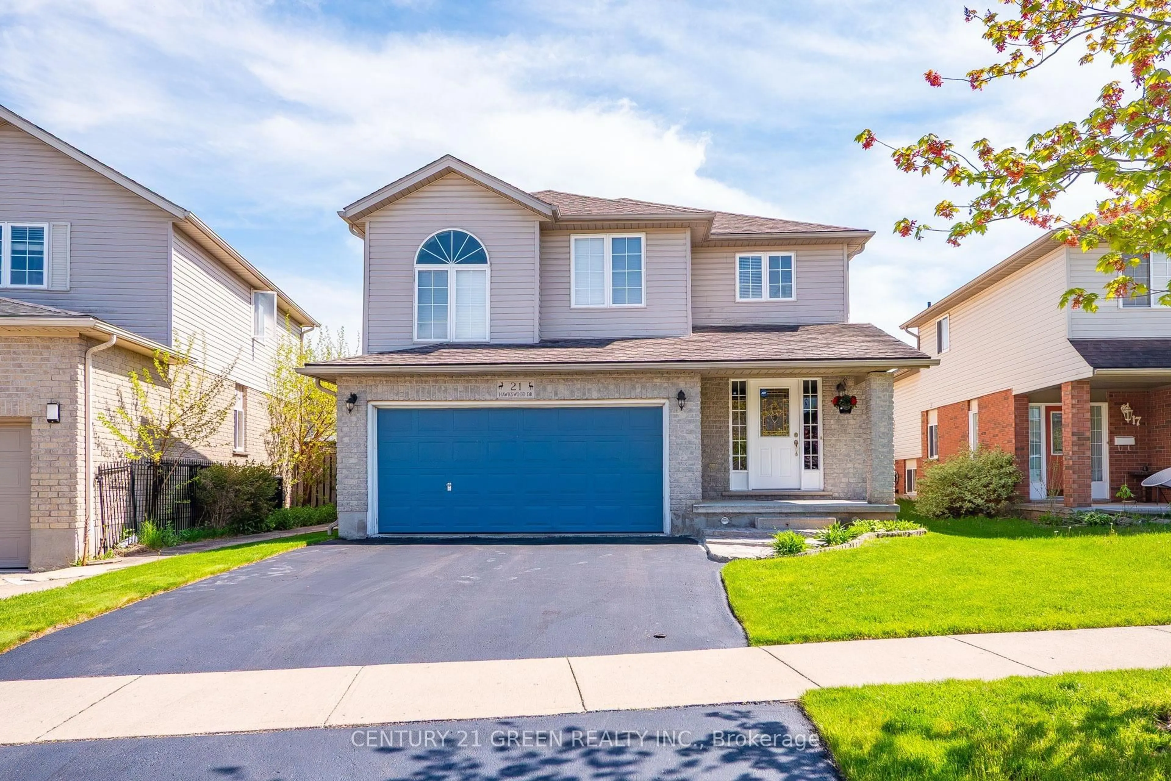 Home with brick exterior material, street for 21 Hawkswood Dr, Kitchener Ontario N2K 4J6
