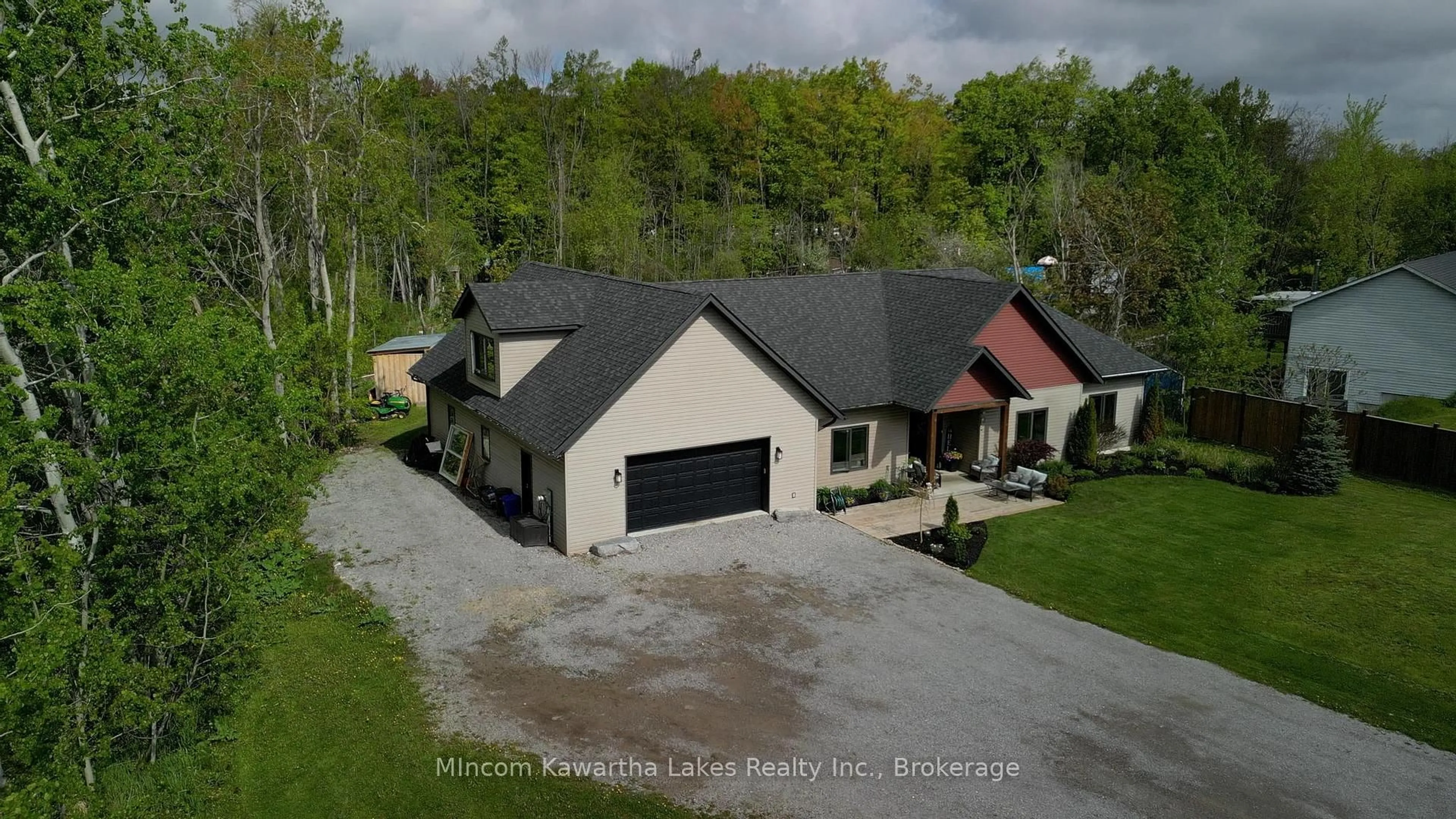 A pic from outside/outdoor area/front of a property/back of a property/a pic from drone, unknown for 45 Kenedon Dr, Kawartha Lakes Ontario K0L 2W0