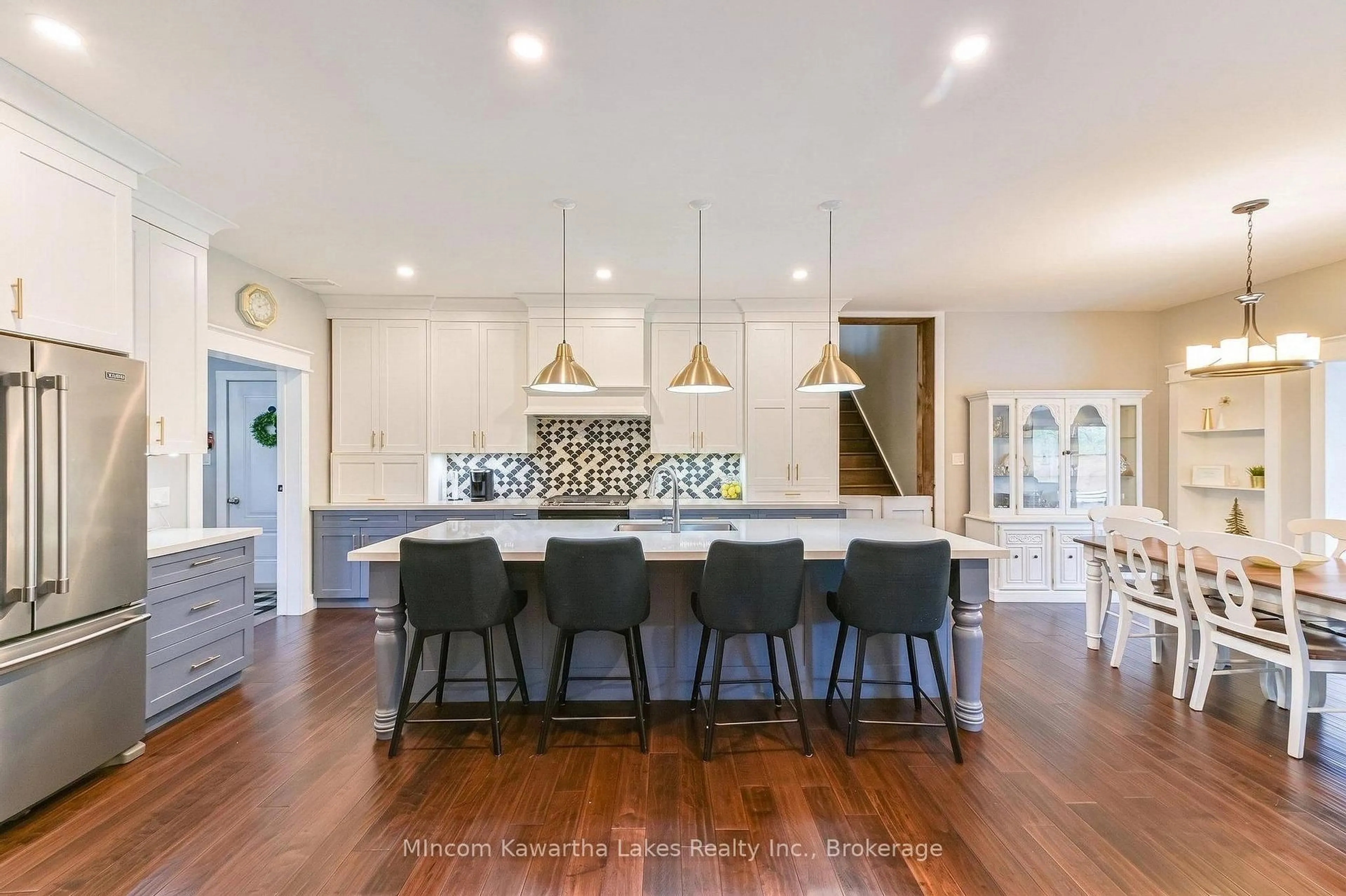 Open concept kitchen, unknown for 45 Kenedon Dr, Kawartha Lakes Ontario K0L 2W0