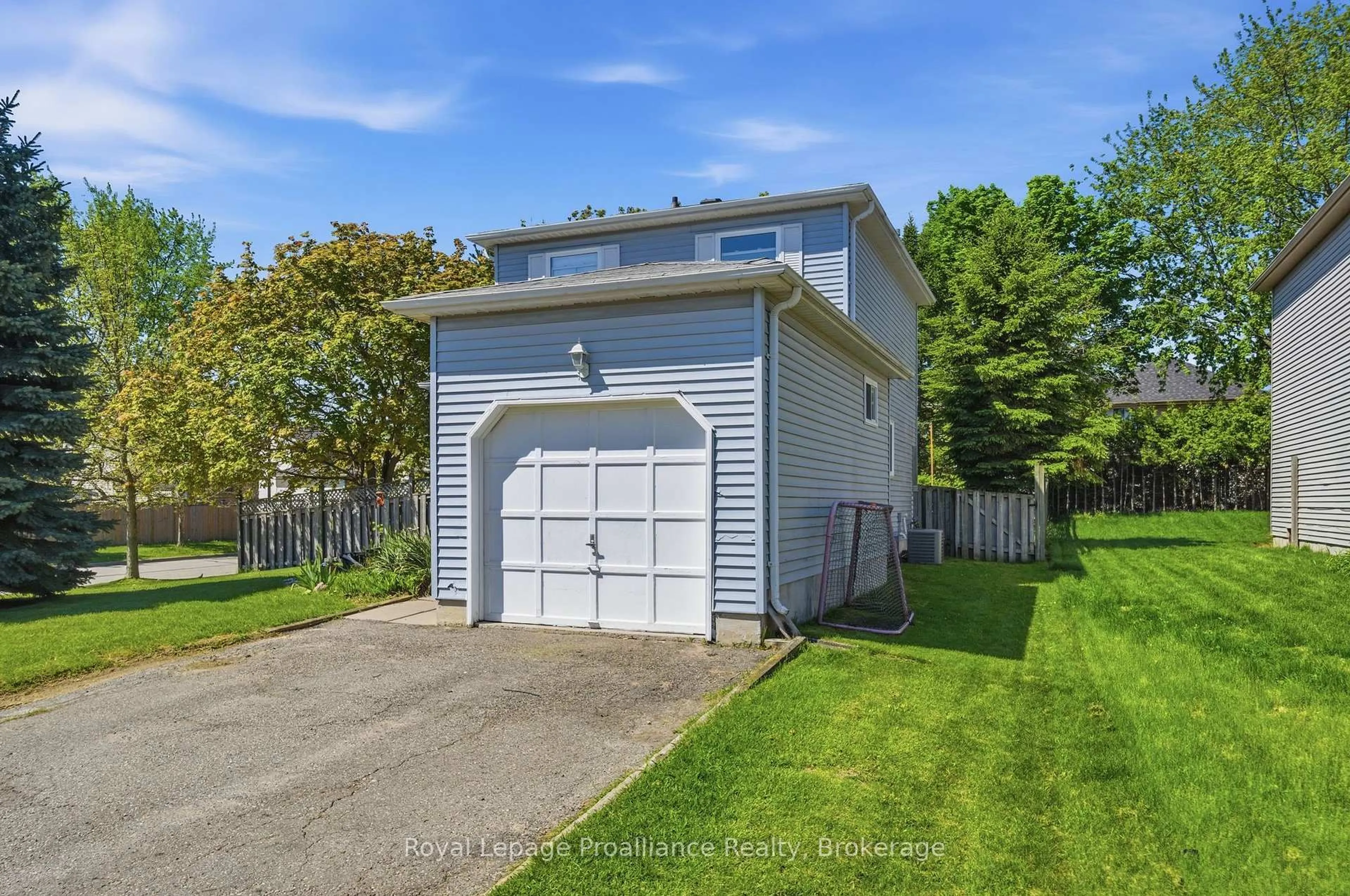 Shed for 903 Fairbanks Rd, Cobourg Ontario K9A 5G9