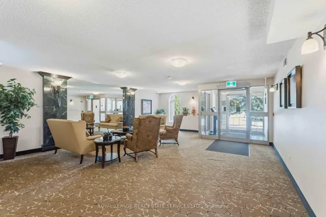 970 Golf Links Rd #205, Hamilton 3