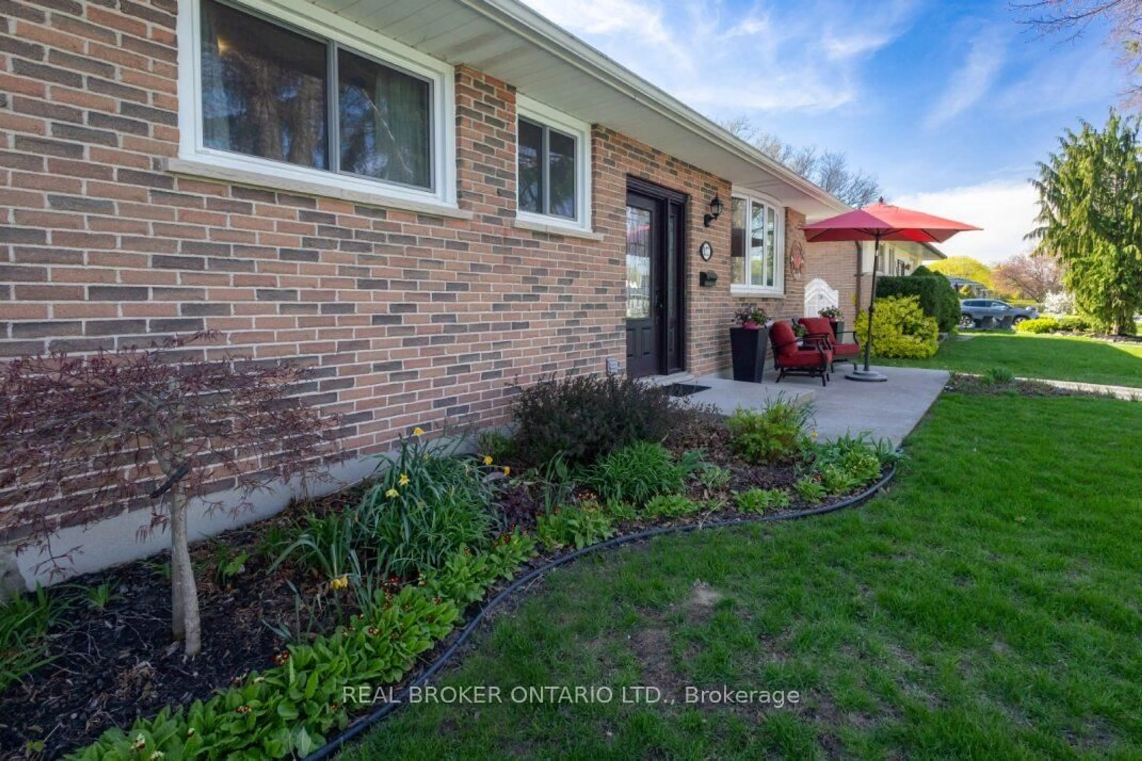 Home with brick exterior material, street for 153 Baffin Rd, London East Ontario N5V 1G2