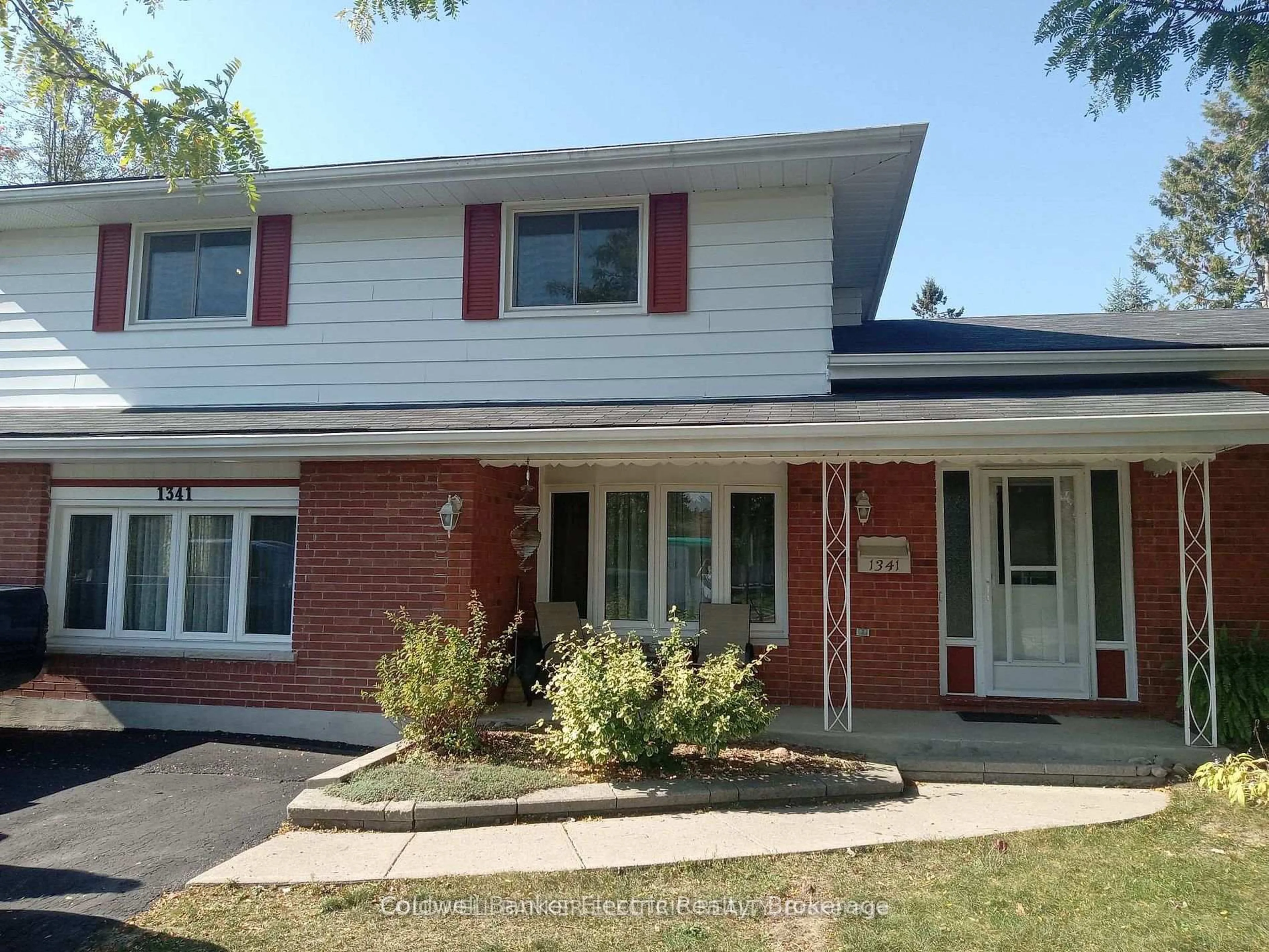 Home with brick exterior material, street for 1341 Heather Lane, Peterborough Ontario K9J 7N1