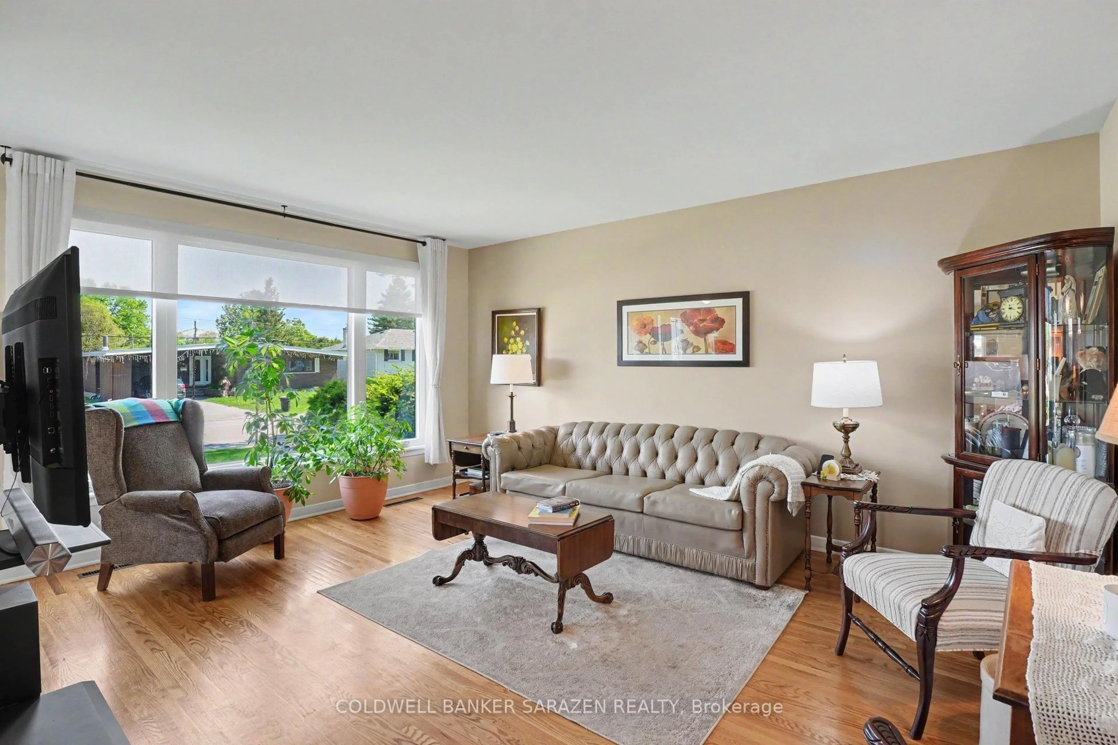Living room with furniture, unknown for 205 Airth Blvd, Renfrew Ontario K7V 2J7