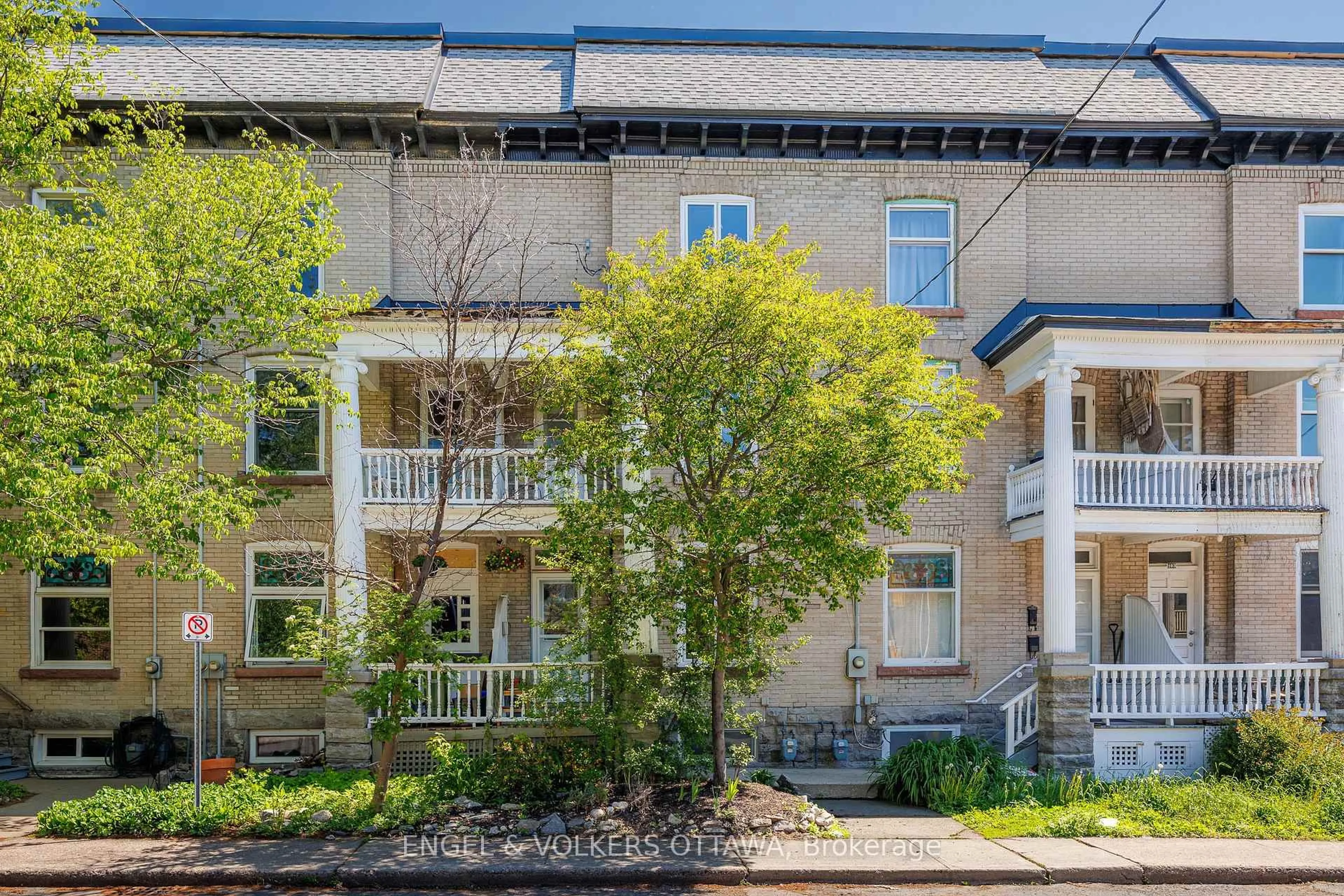 Unknown for 99 Goulburn Ave, Ottawa Ontario K1N 8C9
