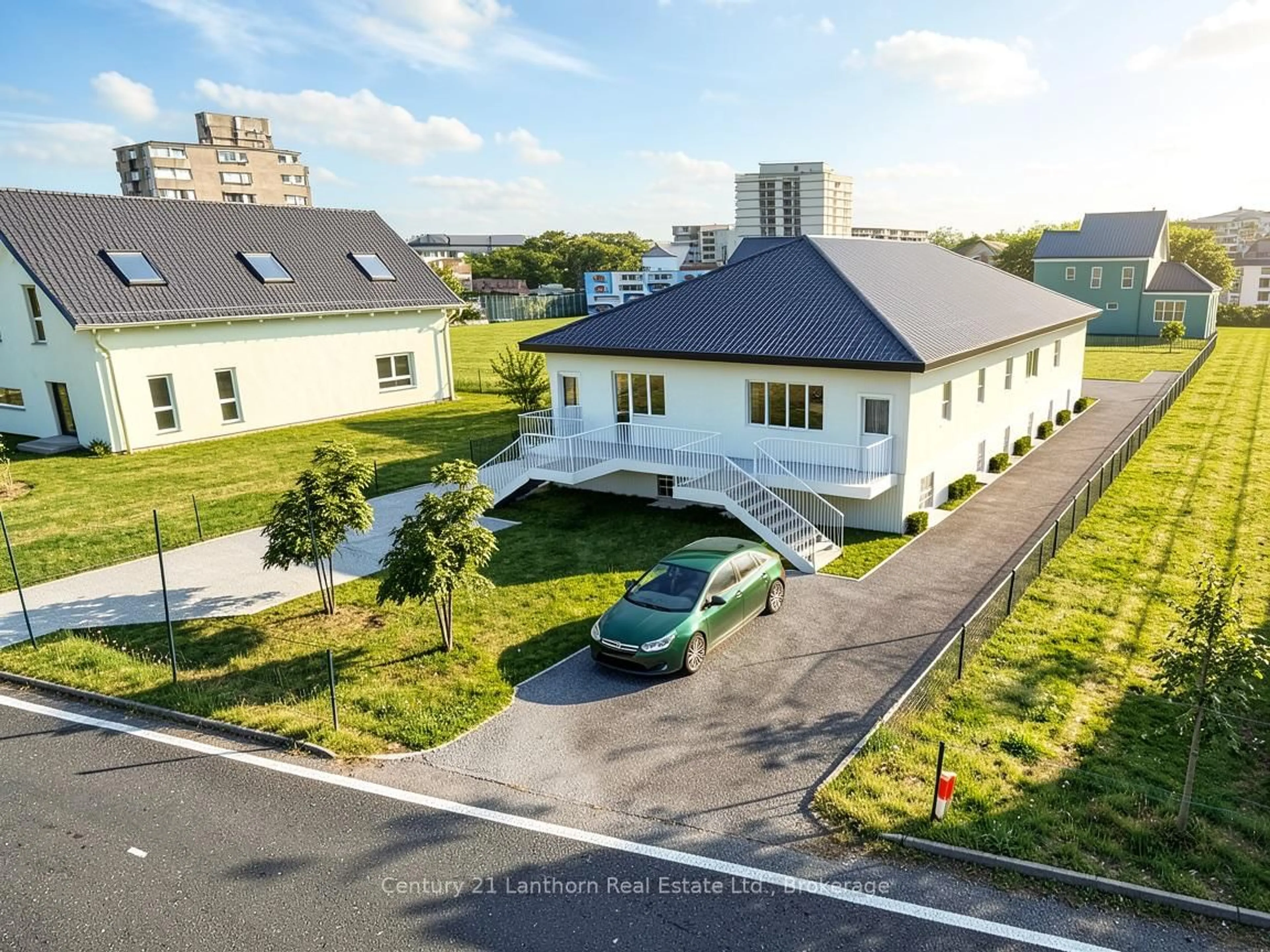 A pic from outside/outdoor area/front of a property/back of a property/a pic from drone, street for 59 Byron St, Belleville Ontario K8N 2W4