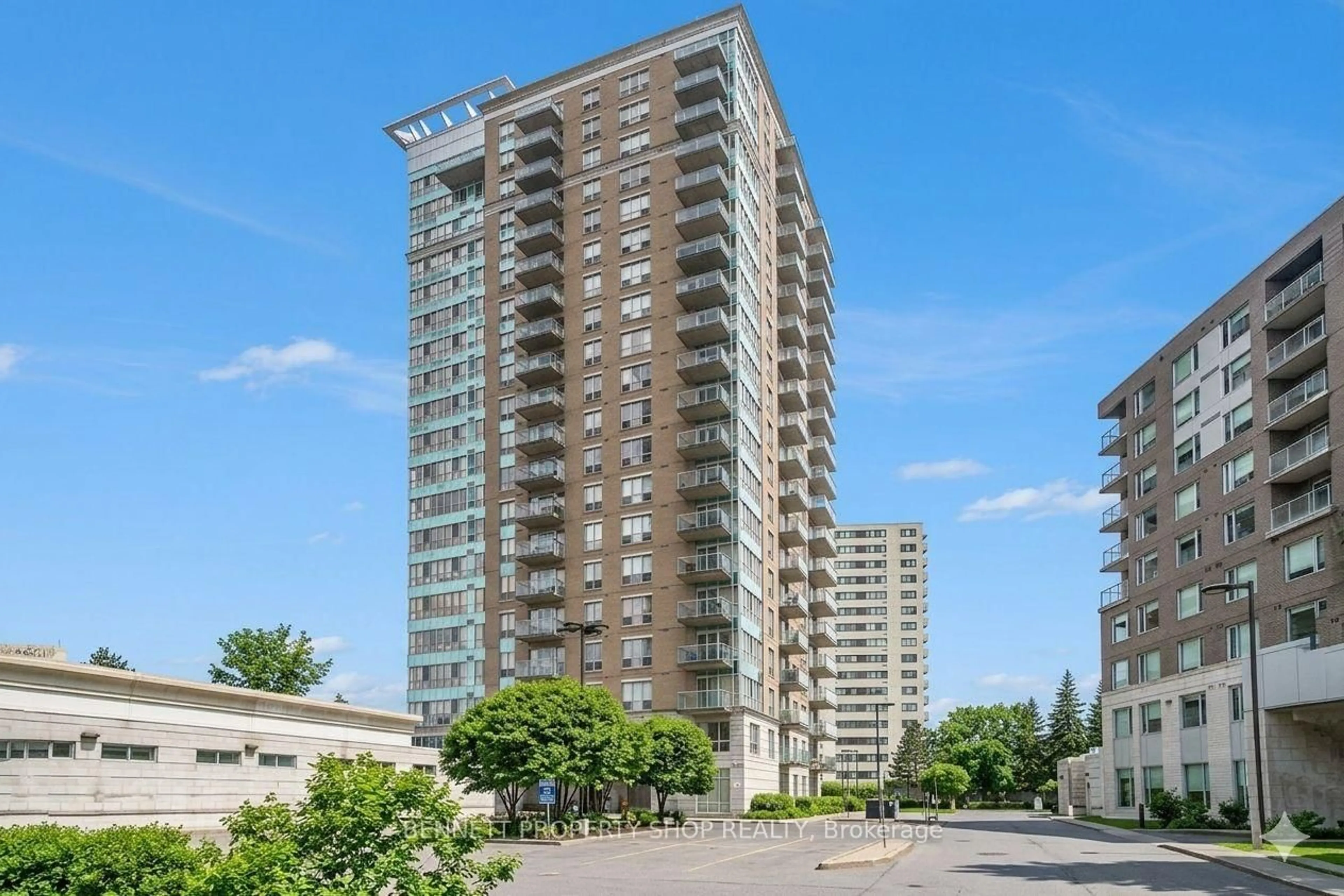 Unknown for 70 Landry St #1204, Ottawa Ontario K1L 0A8