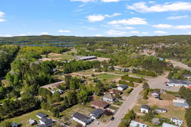 3721 Old Barry's Bay Rd, Barry's Bay 3