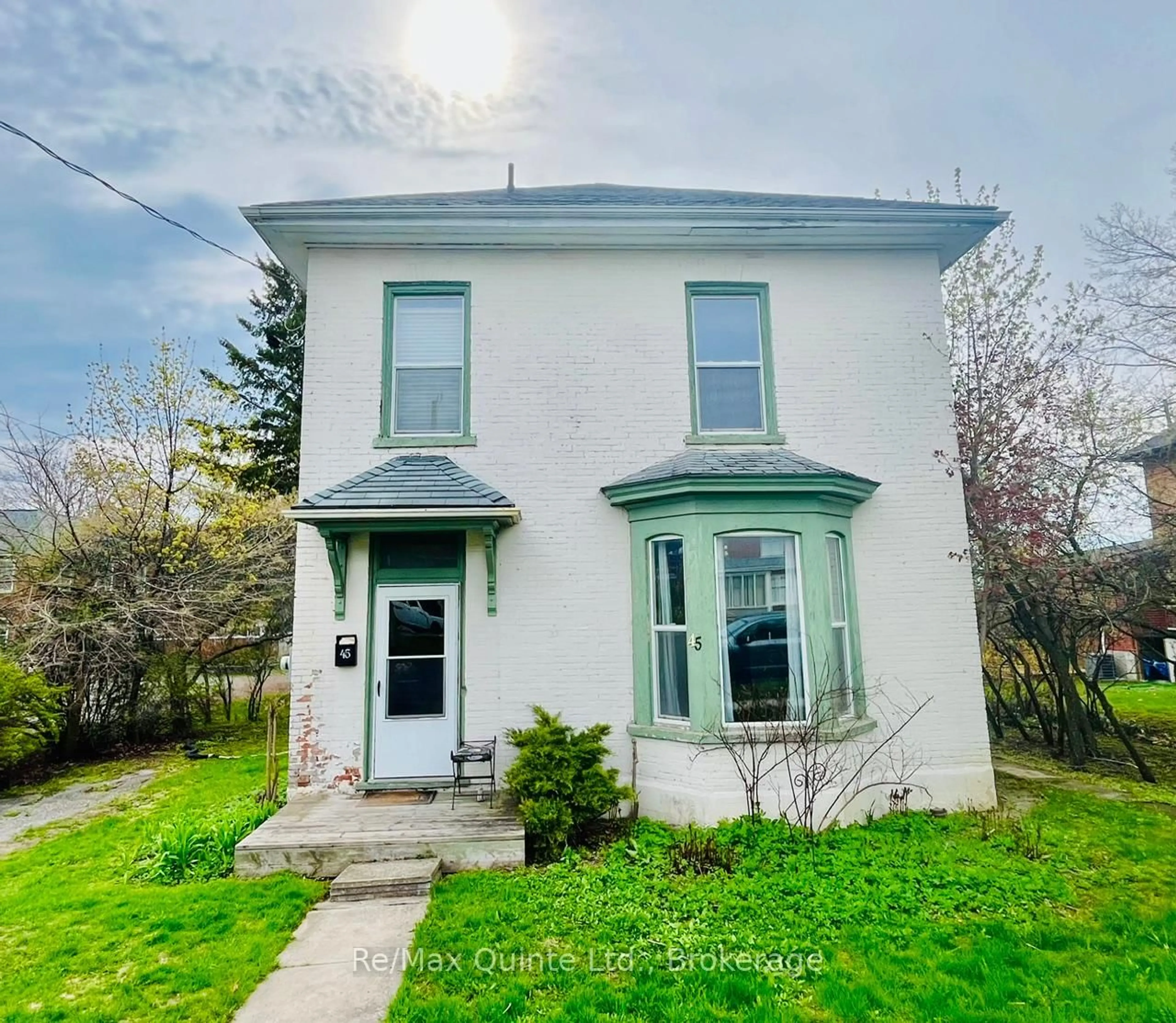 Unknown for 45 Highland Ave, Belleville Ontario K8P 3R2