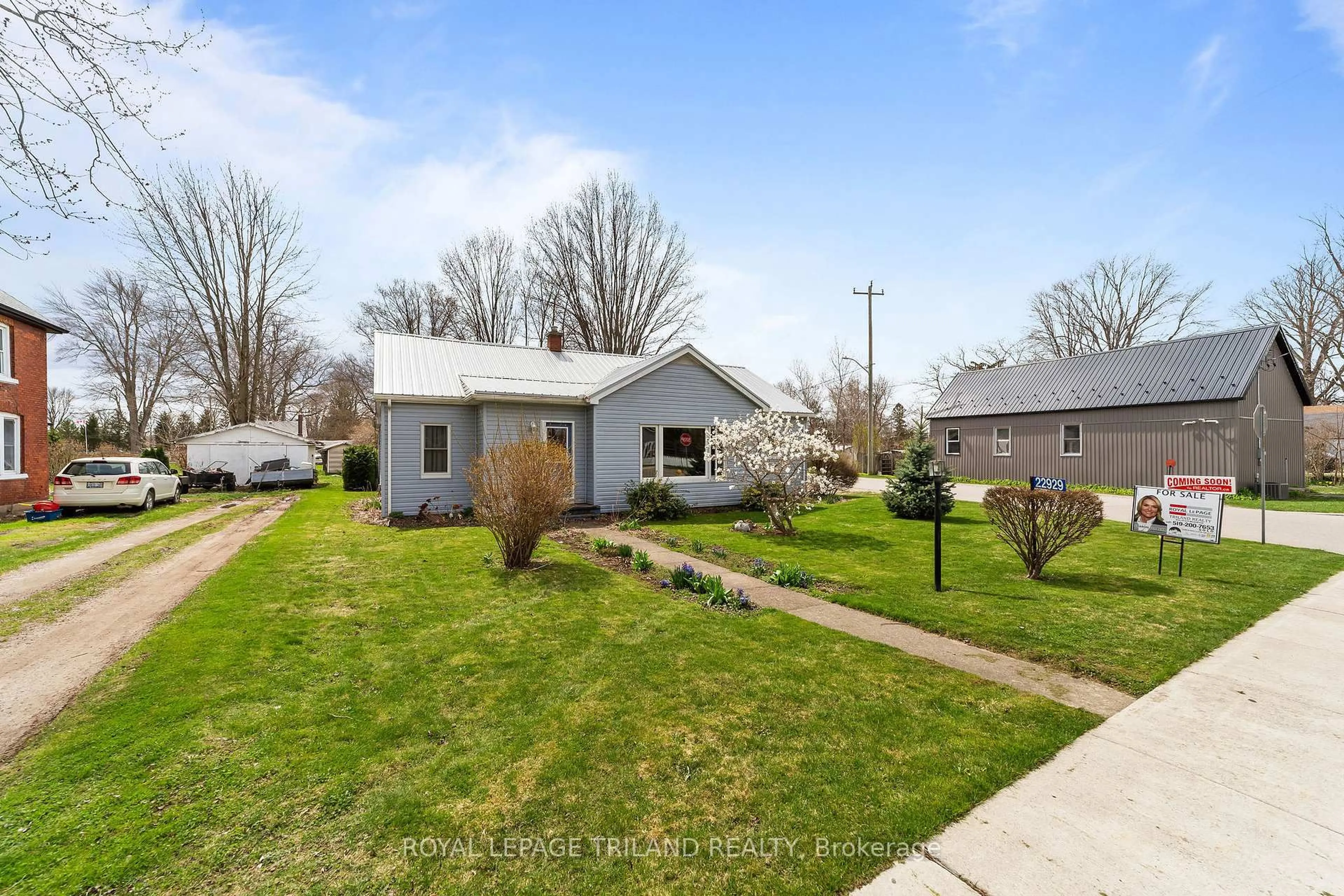 A pic from outside/outdoor area/front of a property/back of a property/a pic from drone, street for 22929 Hagerty Rd, Newbury Ontario N0L 1Z0