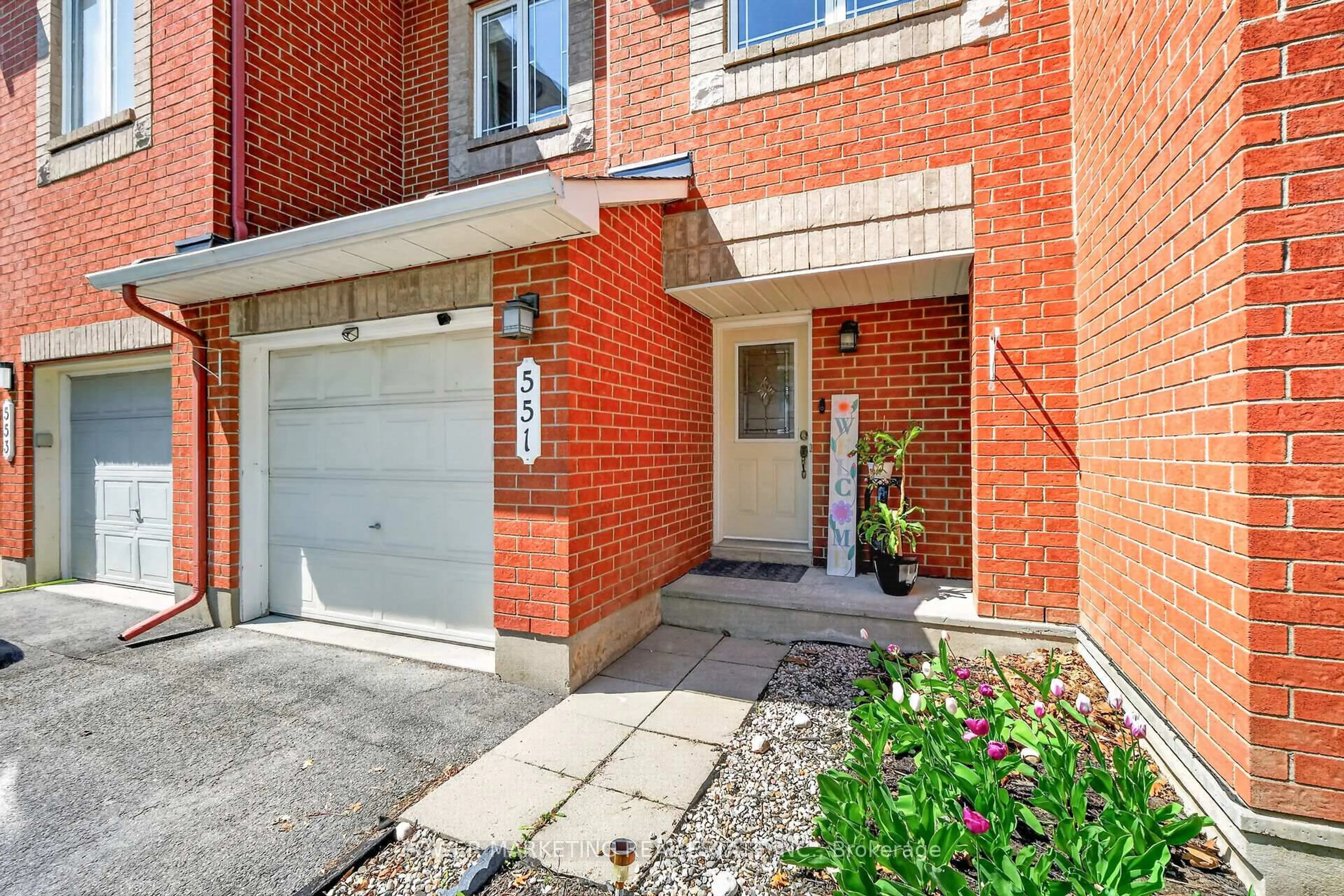 Home with brick exterior material, street for 551 LOUIS TOSCANO Dr, Ottawa Ontario K4A 0A8