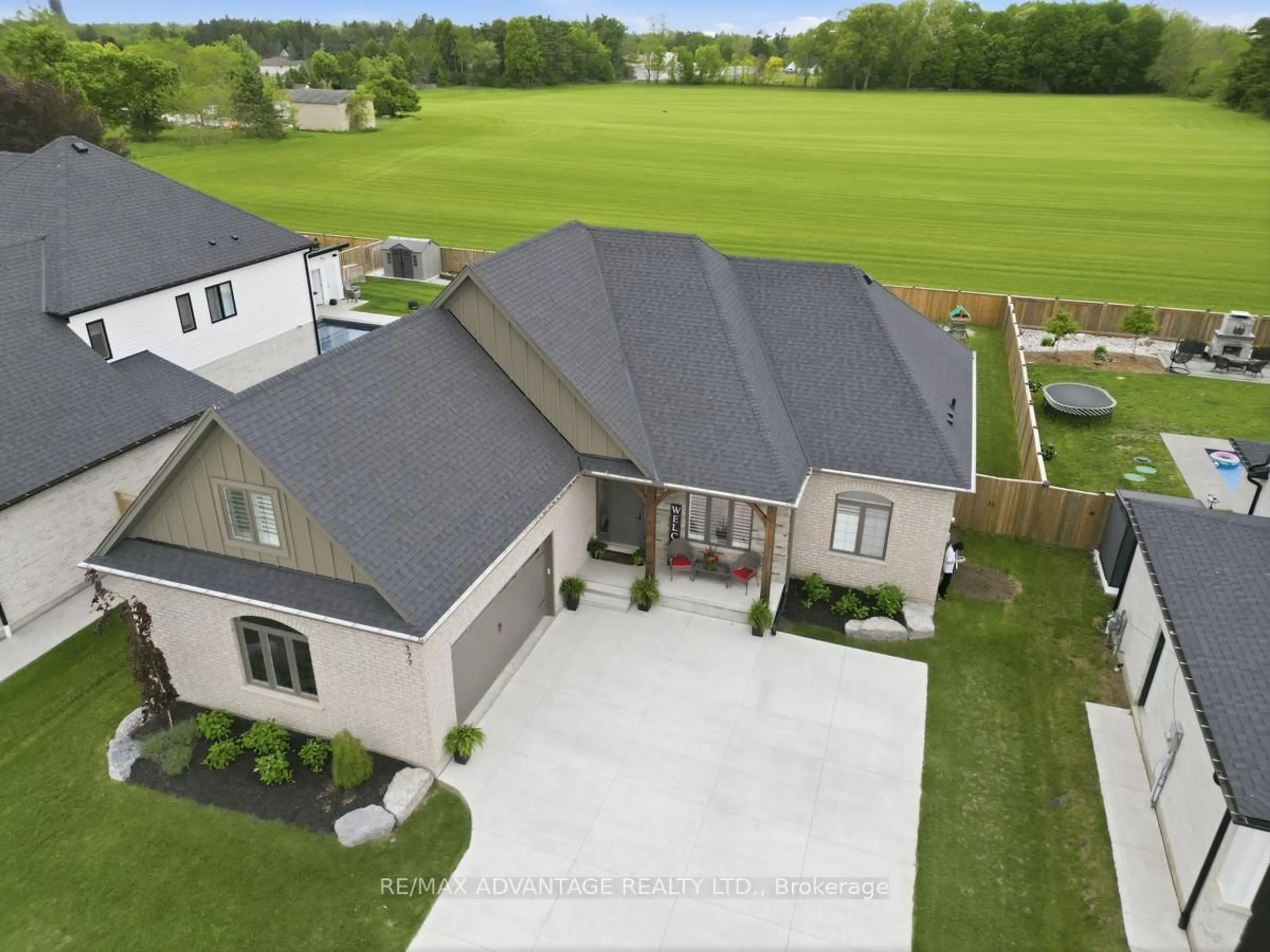 A pic from outside/outdoor area/front of a property/back of a property/a pic from drone, street for 177 Martin Rd, Middlesex Centre Ontario N0L 1E0
