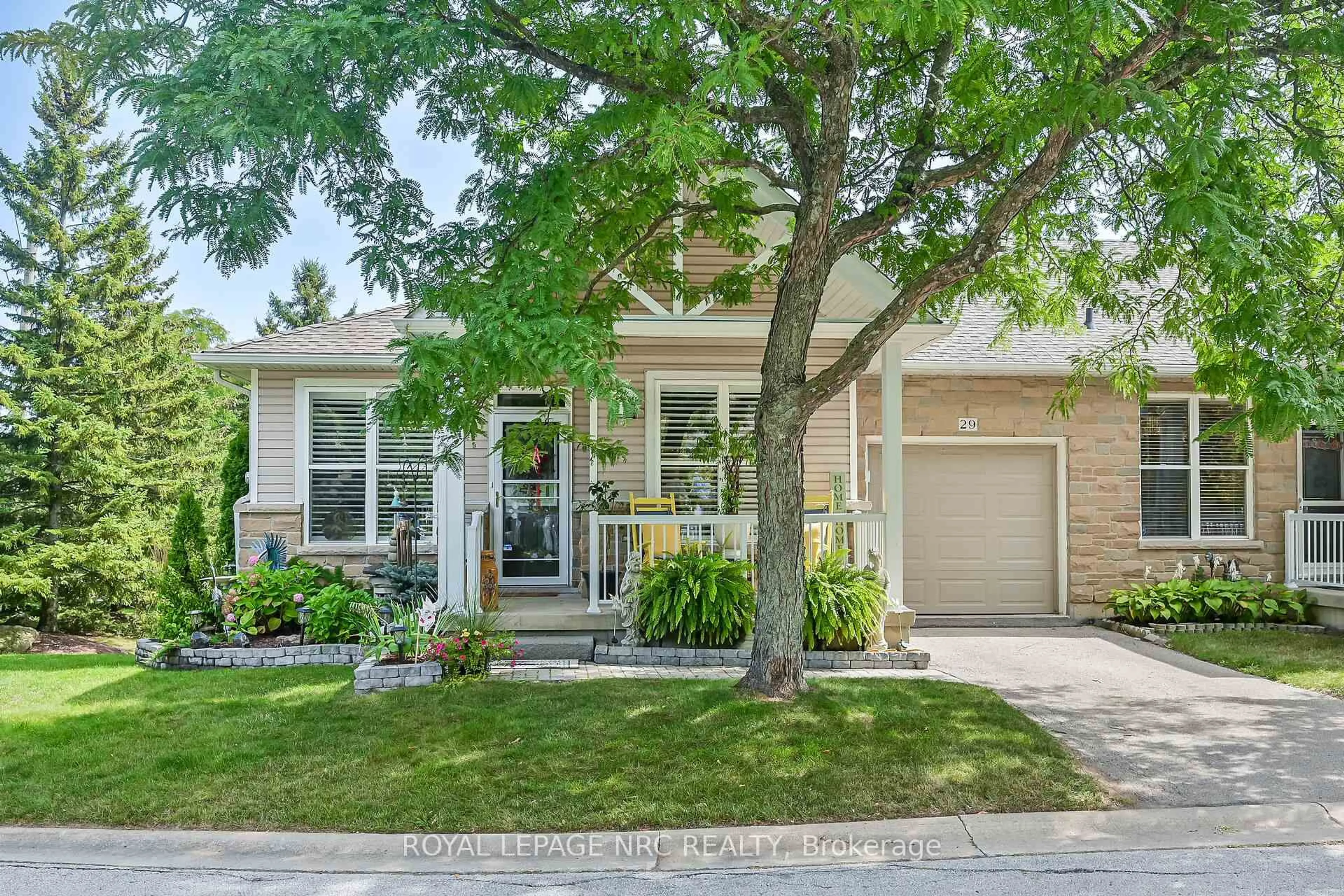 Unknown for 20 Kitty Murray Lane #29, Hamilton Ontario L9K 1L7
