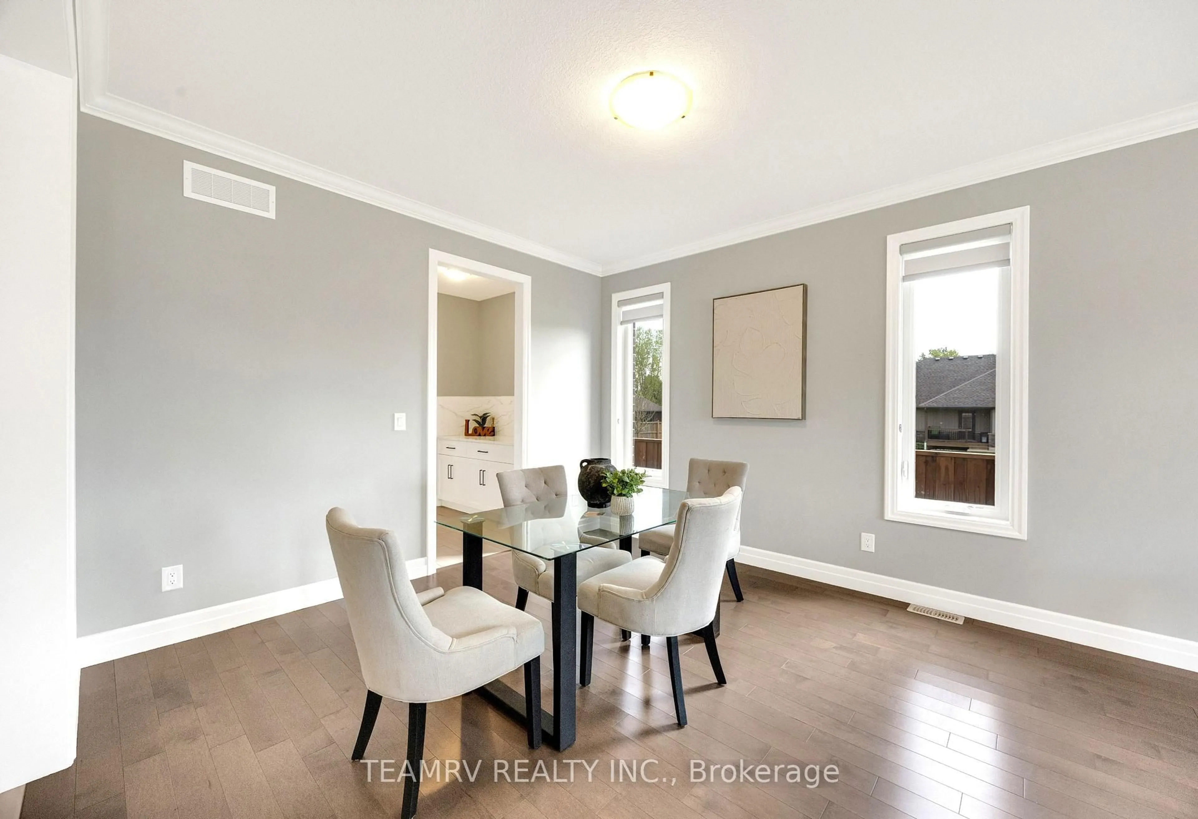 Dining room, wood/laminate floor for 8 Sycamore Dr, Tillsonburg Ontario N4G 5S3