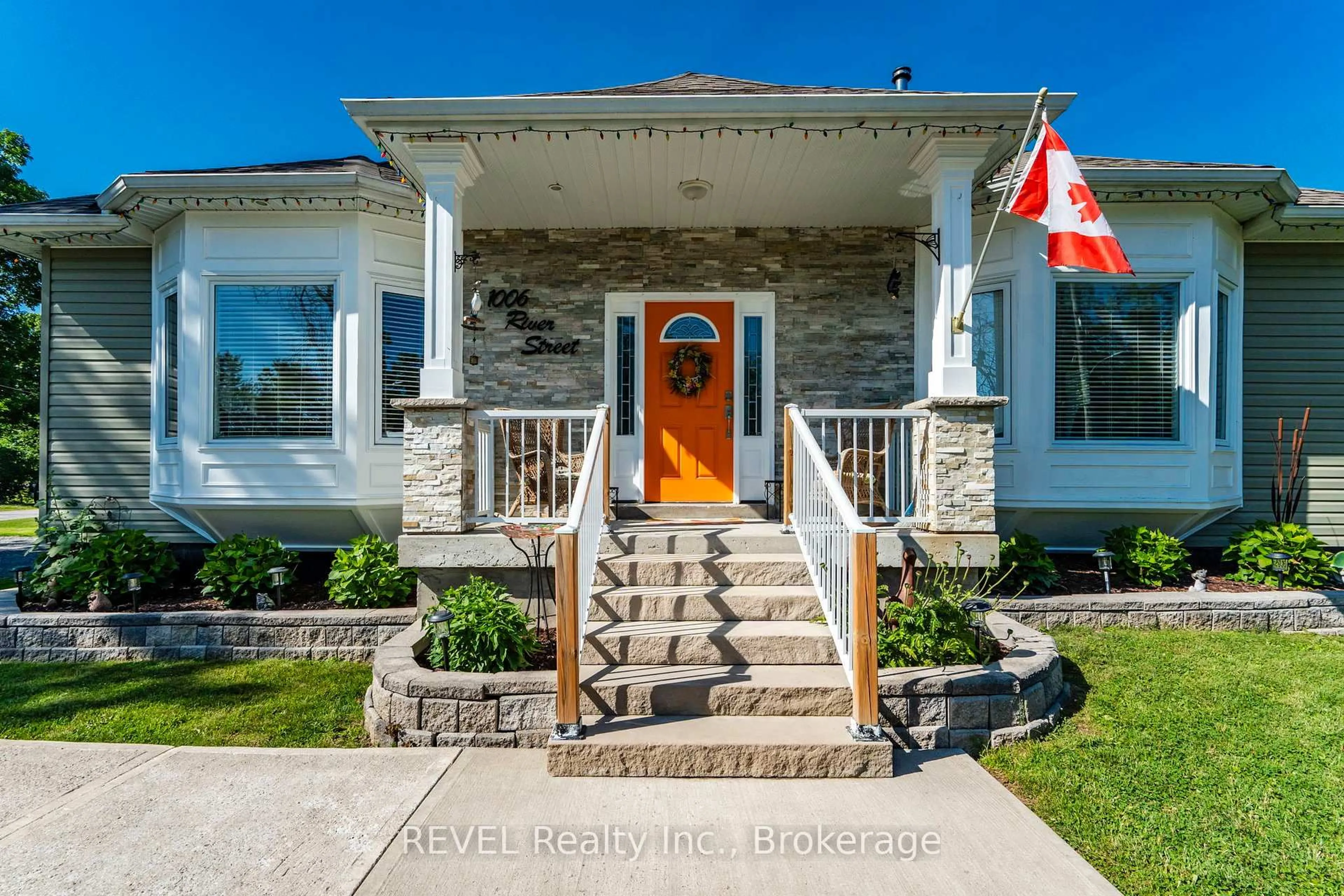 Home with brick exterior material, street for 1006 River St, Muskoka Lakes Ontario P0C 1A0
