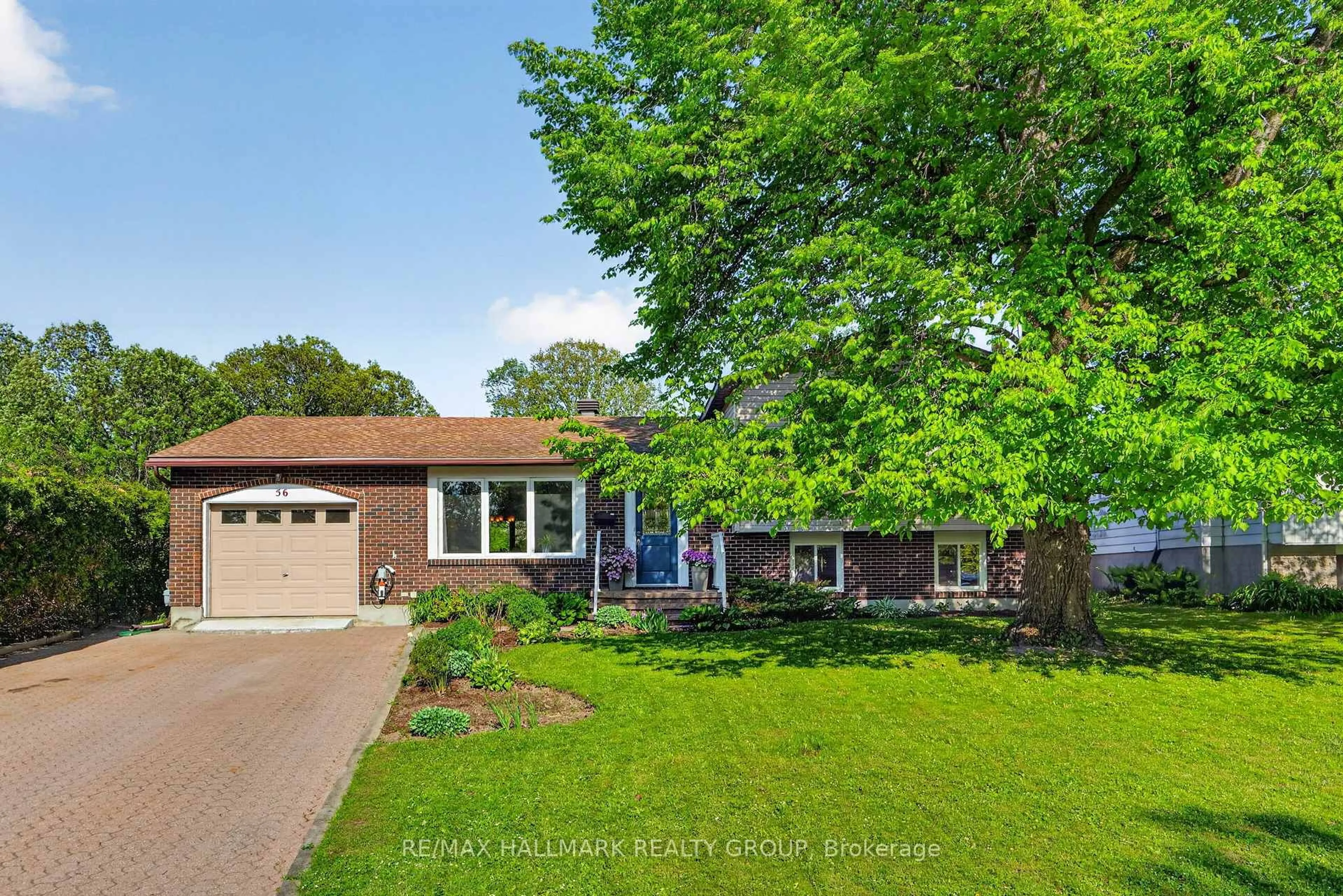 A pic from outside/outdoor area/front of a property/back of a property/a pic from drone, street for 56 Dallaire Cres, Richmond Ontario K0A 2Z0