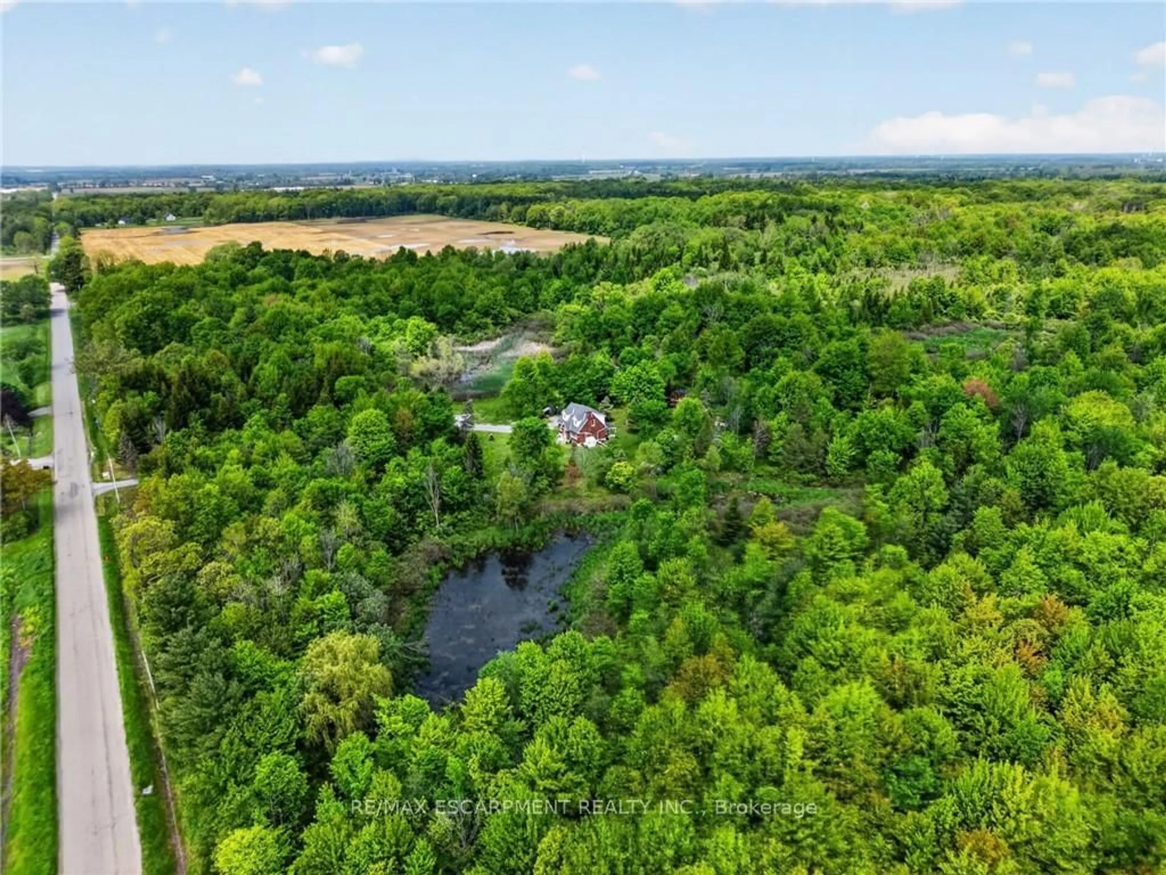 A pic from outside/outdoor area/front of a property/back of a property/a pic from drone, water/lake/river/ocean view for 64566 CONCESSION 6 Rd, Wainfleet Ontario L0R 2J0