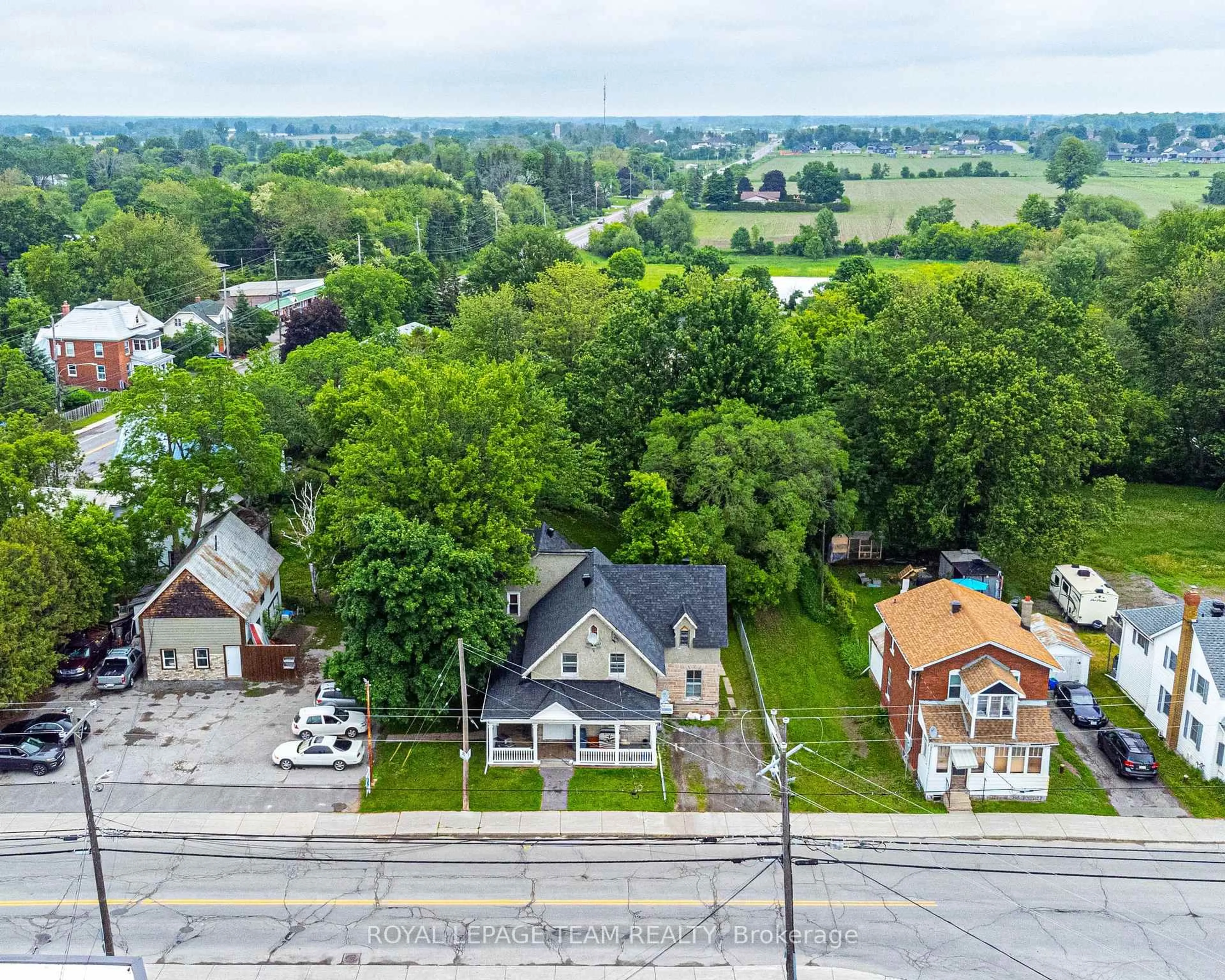 A pic from outside/outdoor area/front of a property/back of a property/a pic from drone, street for 6607-6613 Fourth Line Rd, North Gower Ontario K0A 2T0