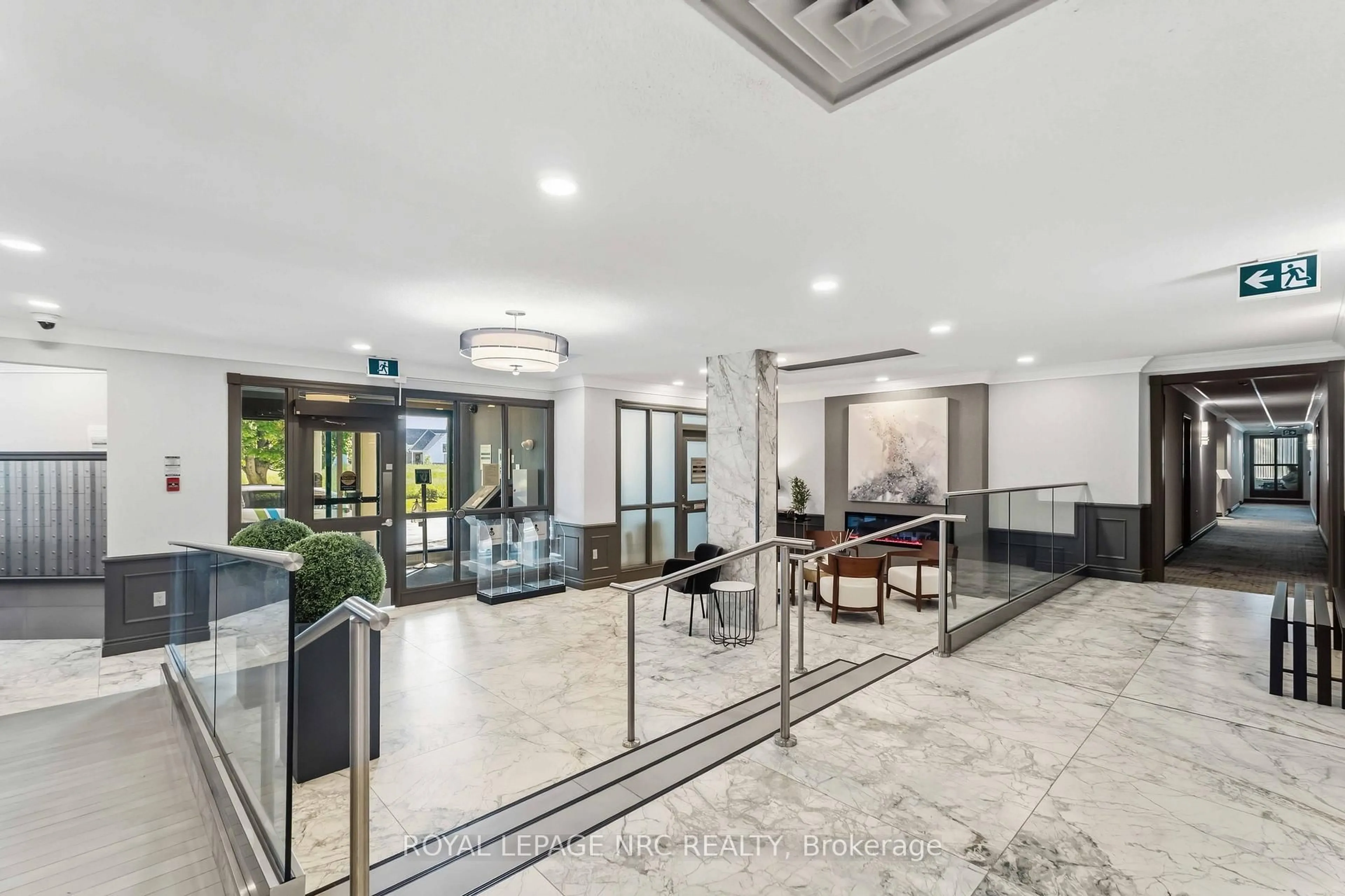Lobby for 162 Martindale Rd #210, St. Catharines Ontario L2S 3S4
