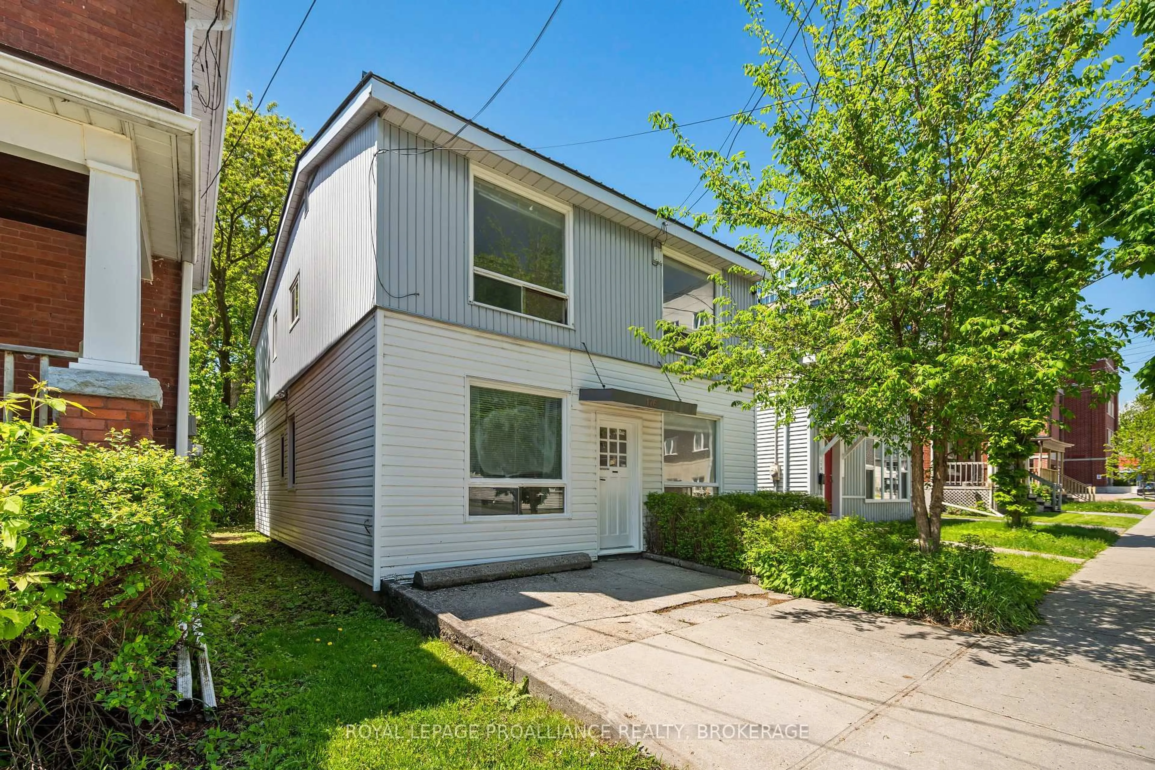 Unknown for 176 Nelson St, Kingston Ontario K7L 3X1