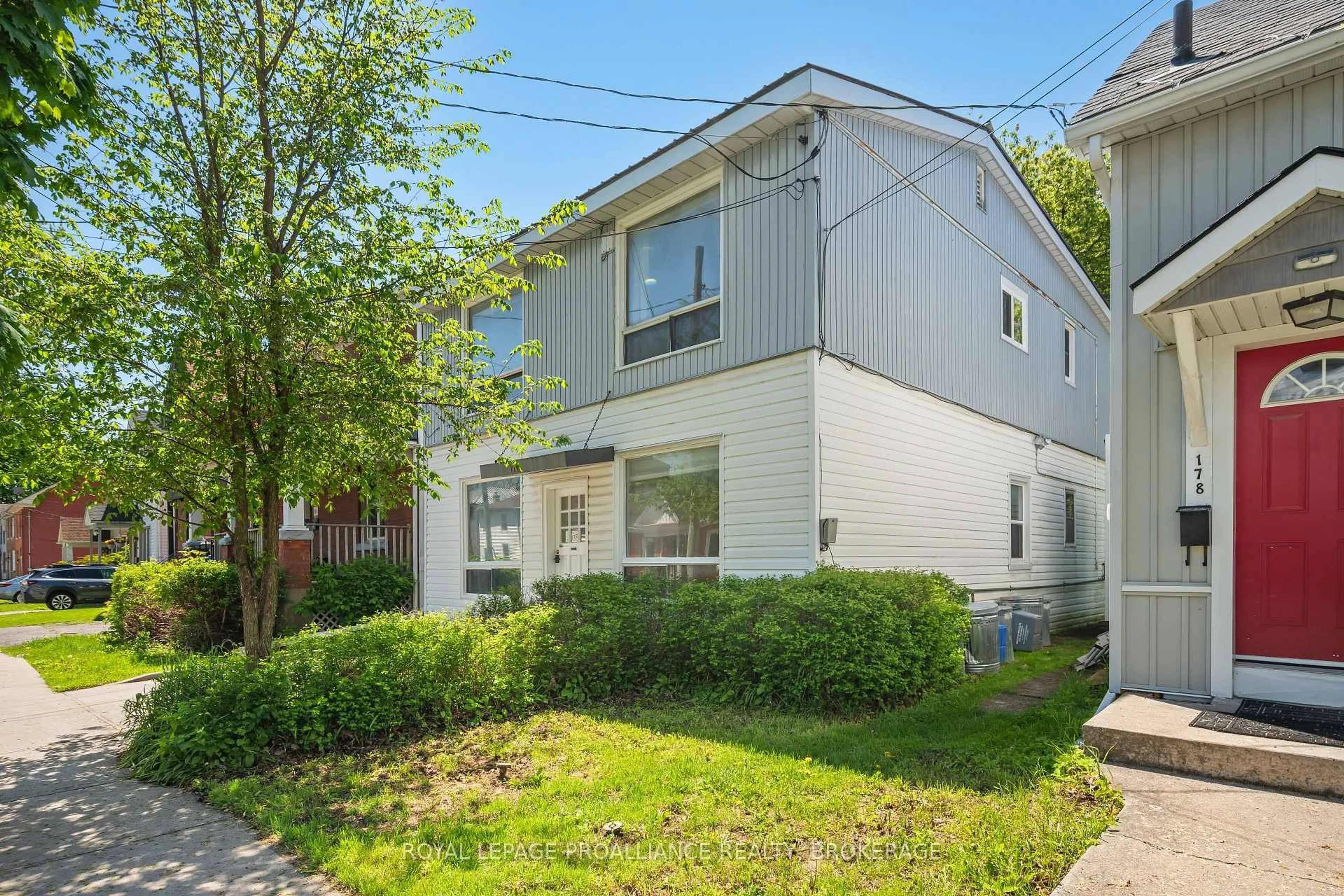 Unknown for 176 Nelson St, Kingston Ontario K7L 3X1
