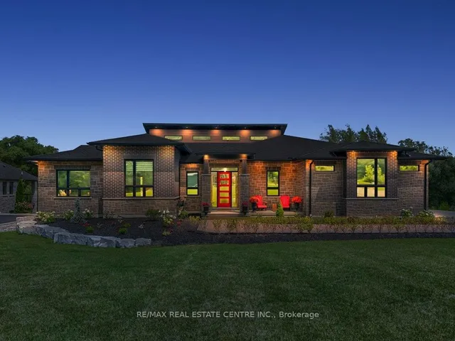 1445 West River Rd, North Dumfries 2