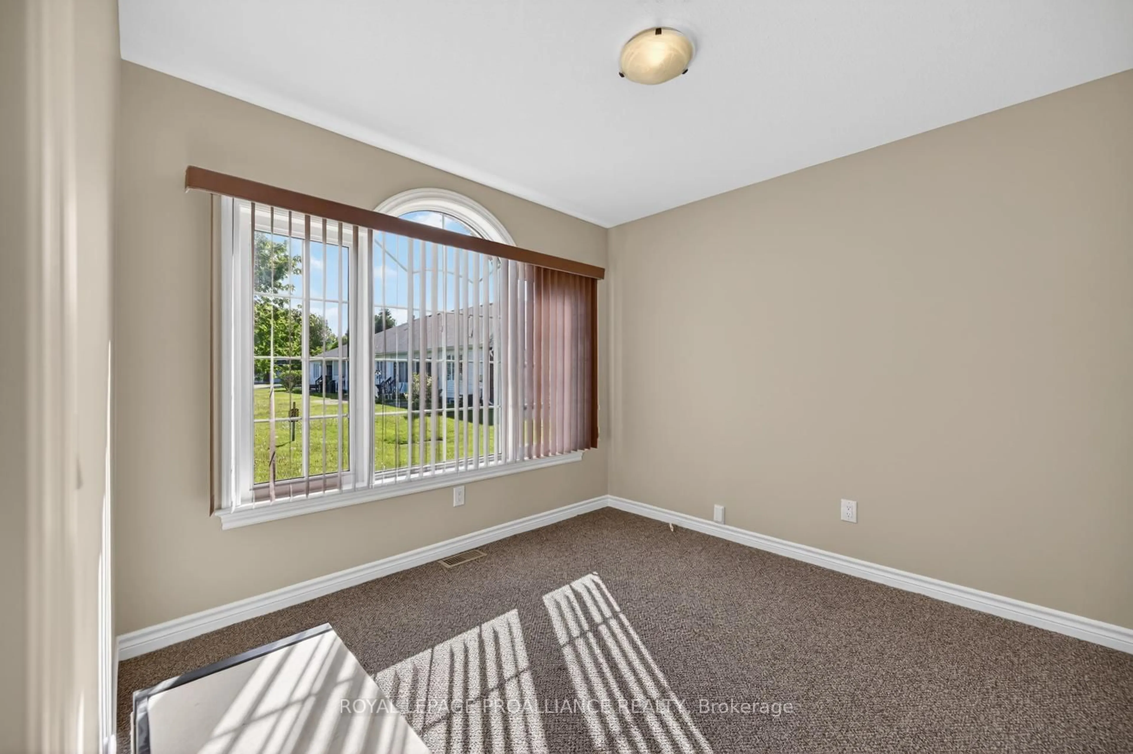 A pic of a room for 157 Steacy Gdns, Brockville Ontario K6V 0B5