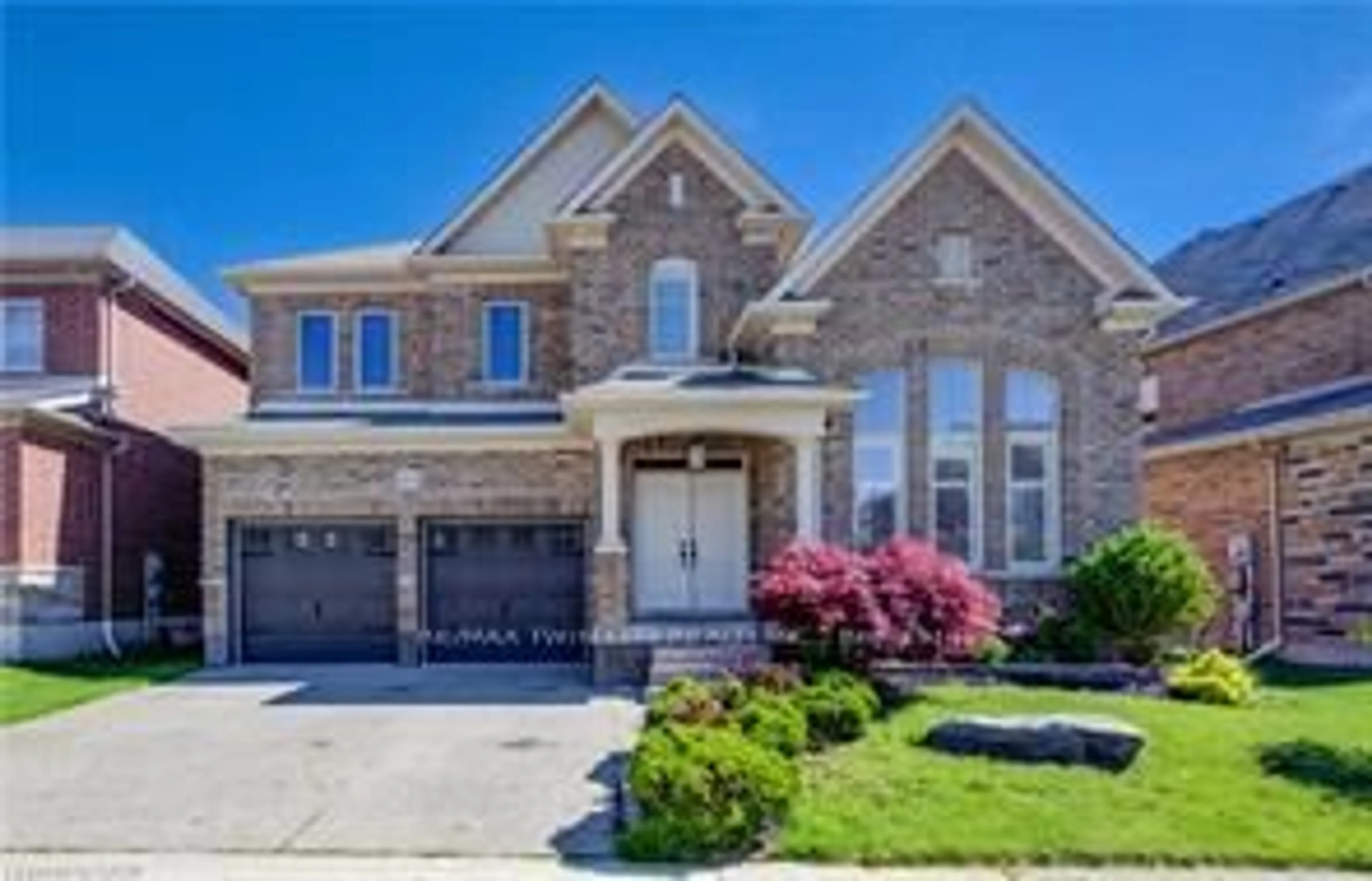Home with brick exterior material, street for 264 EVENS POND Cres, Kitchener Ontario N2R 0B8