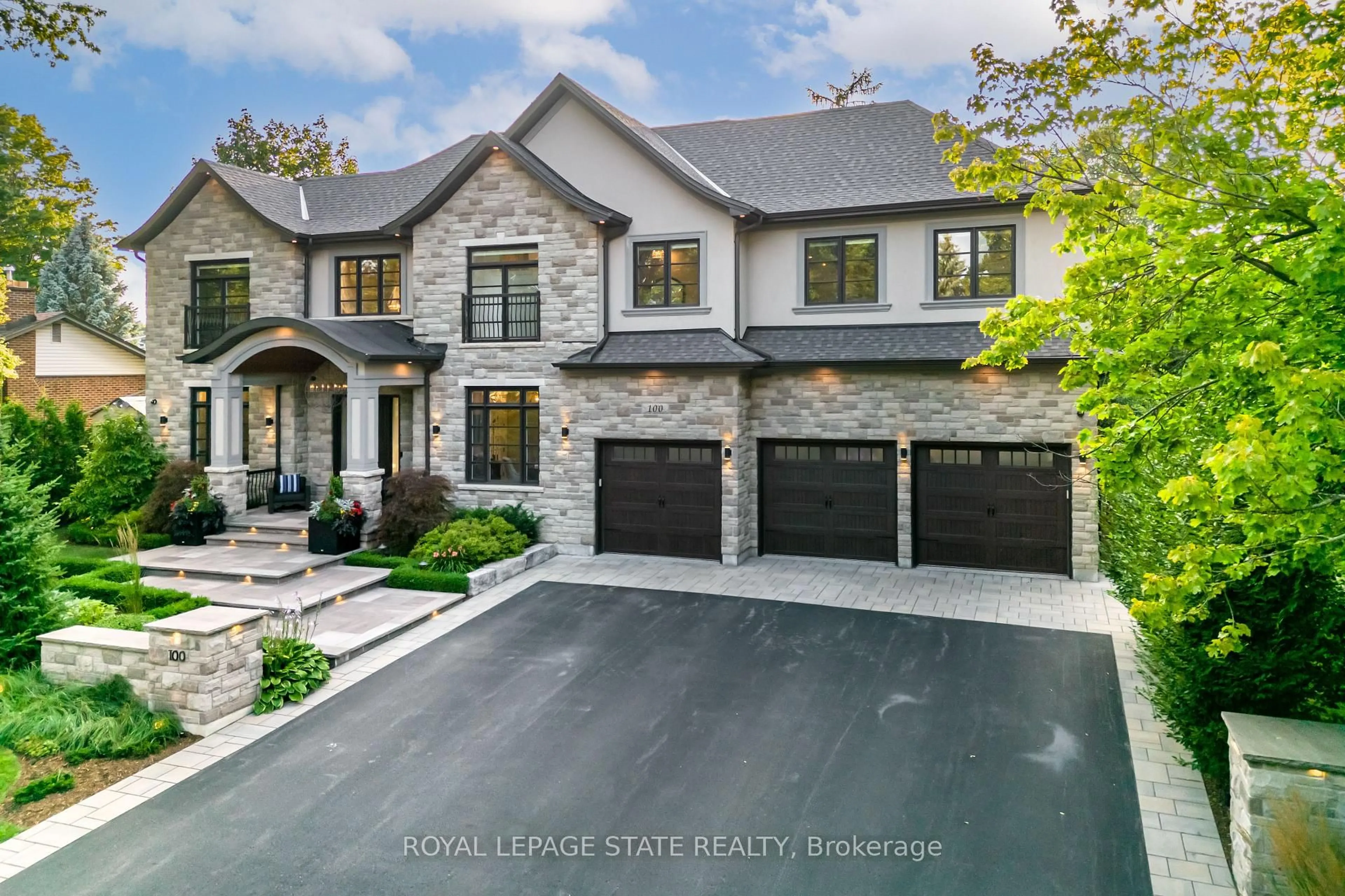 Home with brick exterior material, street for 100 Seneca Dr, Hamilton Ontario L9G 3B8