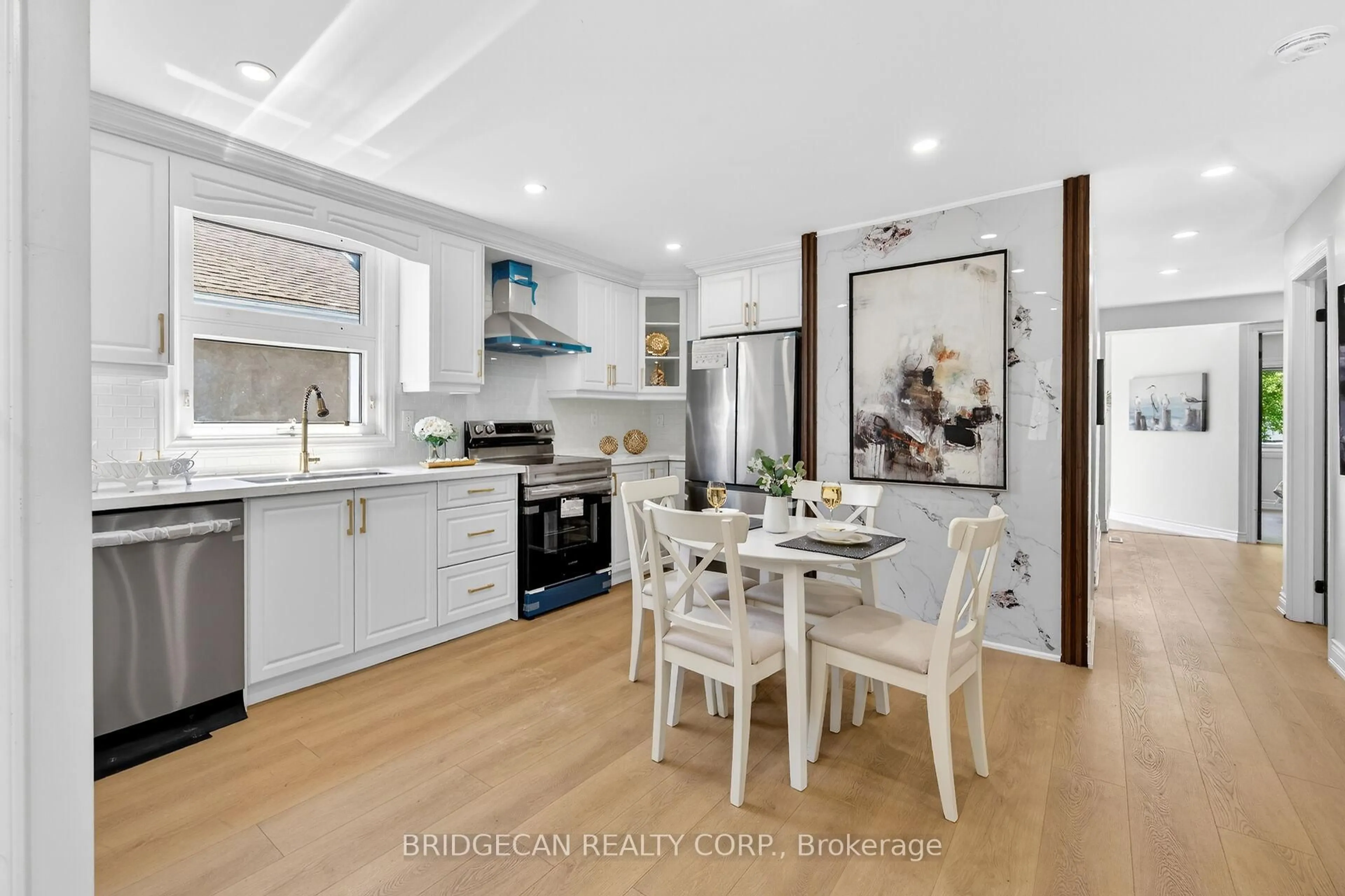 Open concept kitchen, unknown for 82 East 38th St, Hamilton Ontario L8V 4E5